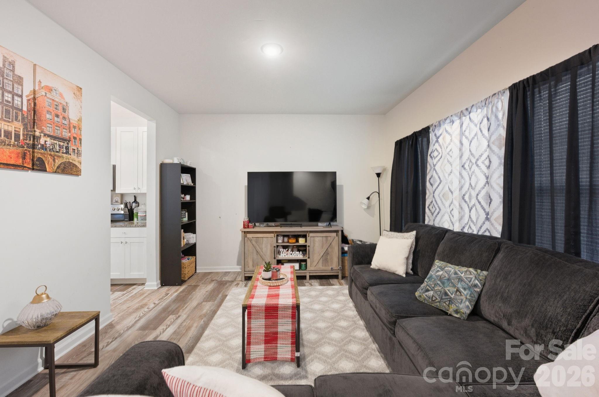 609 N Mulberry Street Property Photo 2