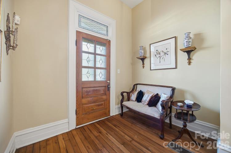 15 Kings Mountain Street Property Photo 9