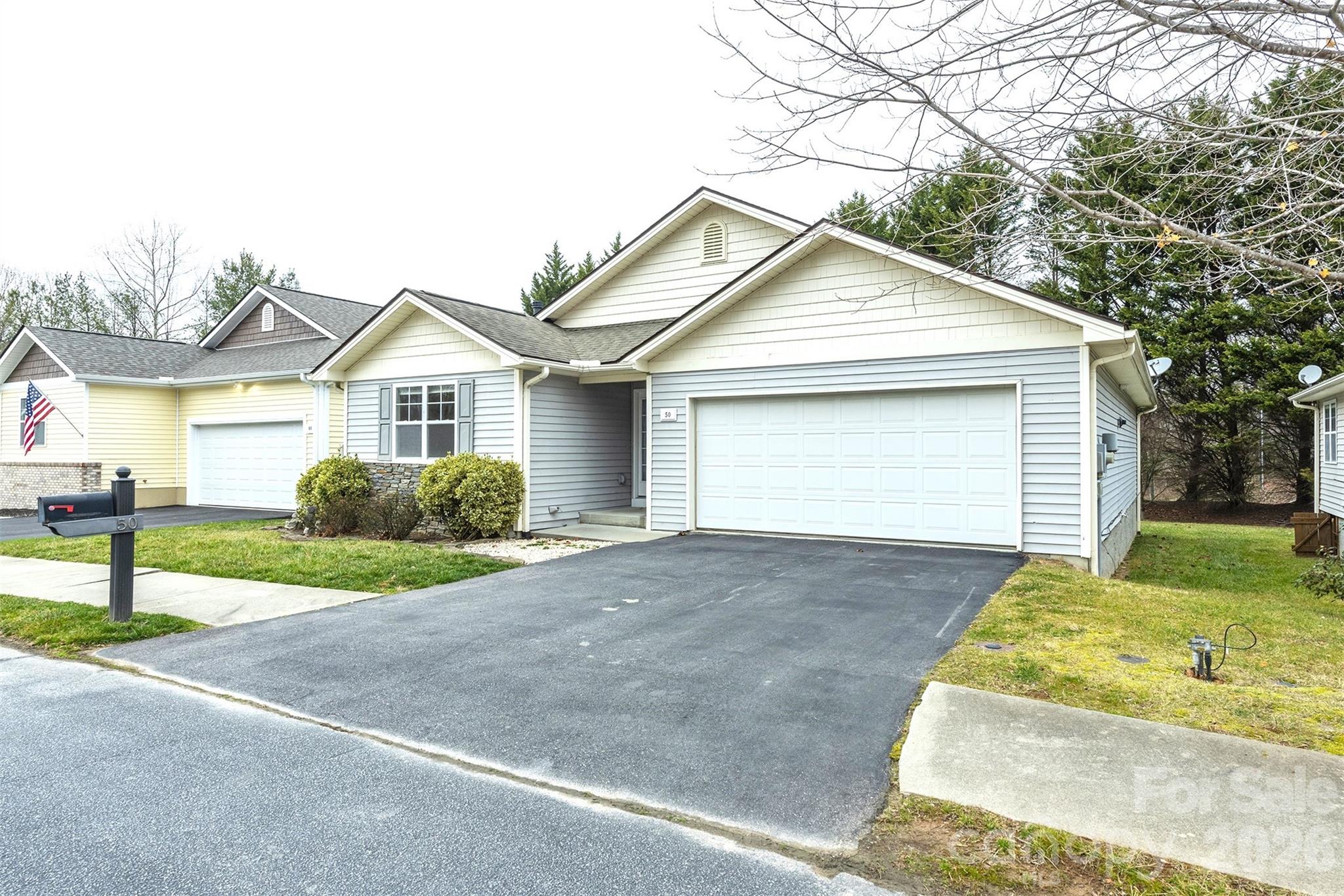 50 Clear Creekside Drive Property Photo 1