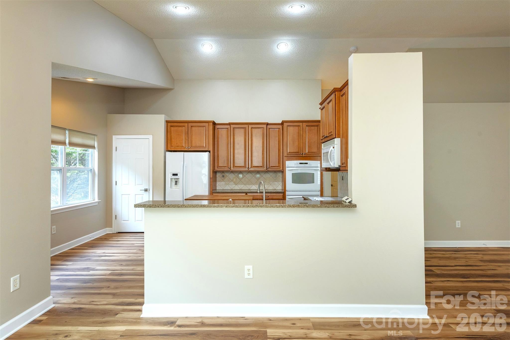 50 Clear Creekside Drive Property Photo 7