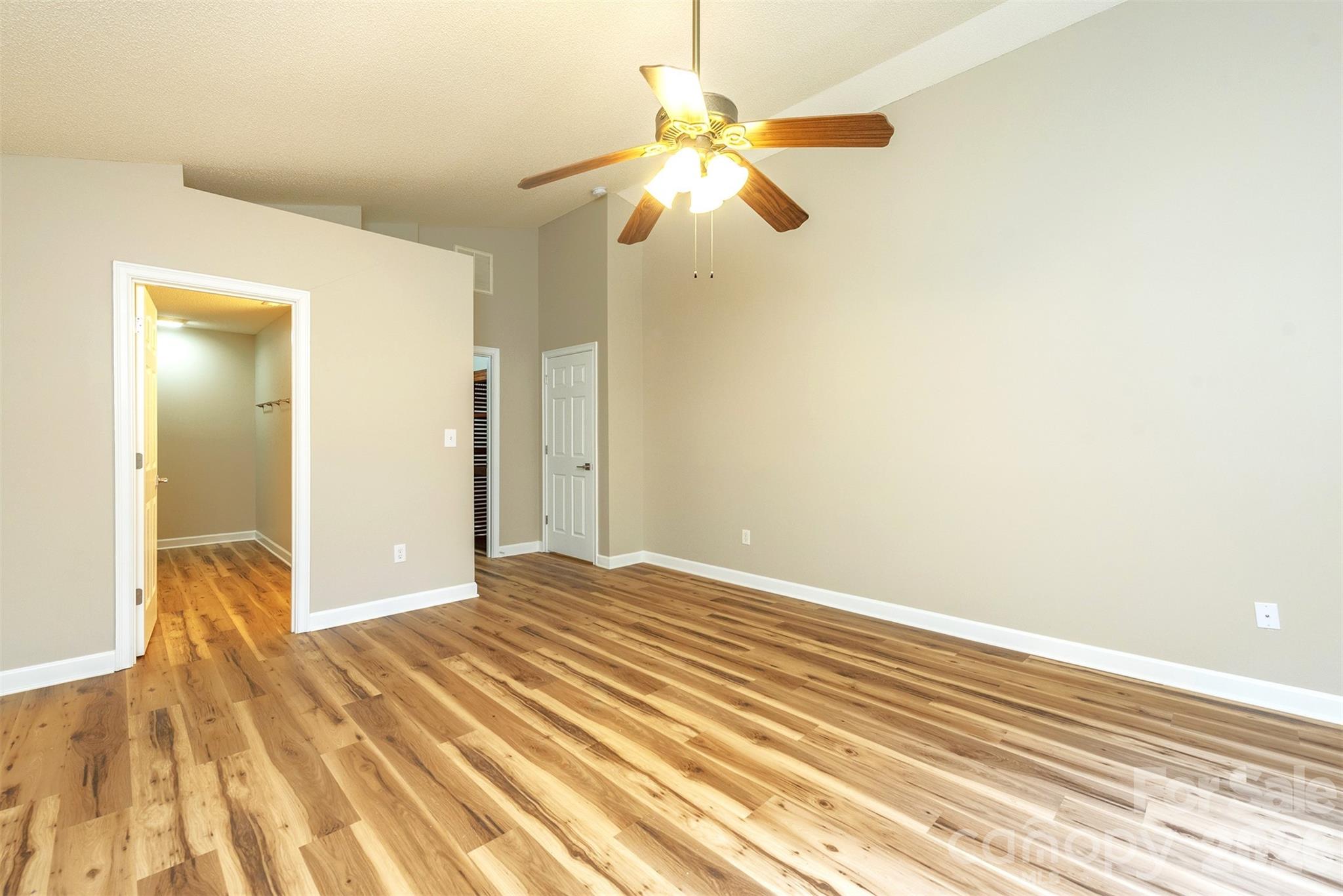 50 Clear Creekside Drive Property Photo 16