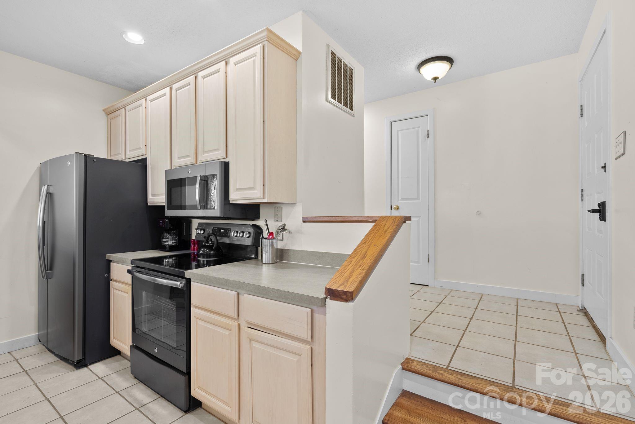 299 Blue Ridge Drive 1 Property Photo 8