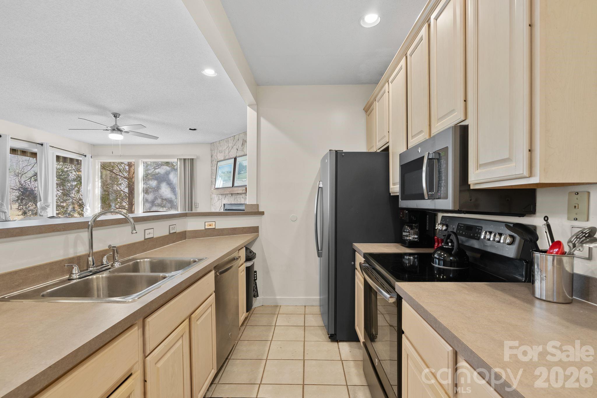 299 Blue Ridge Drive 1 Property Photo 10