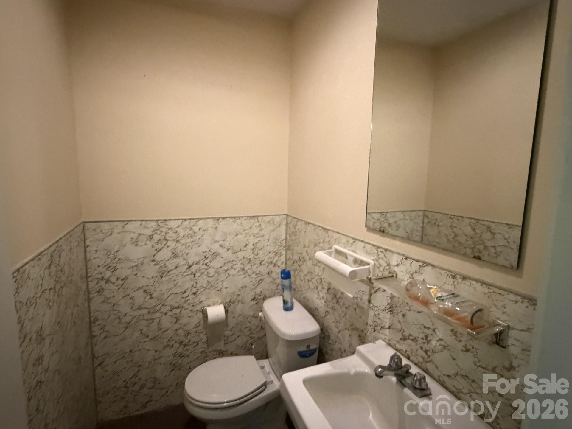 117 N Main Street Property Photo 7