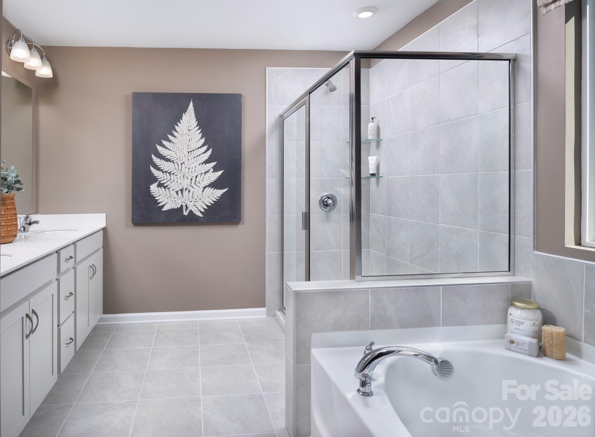 2731 Westmont Drive Property Photo 14