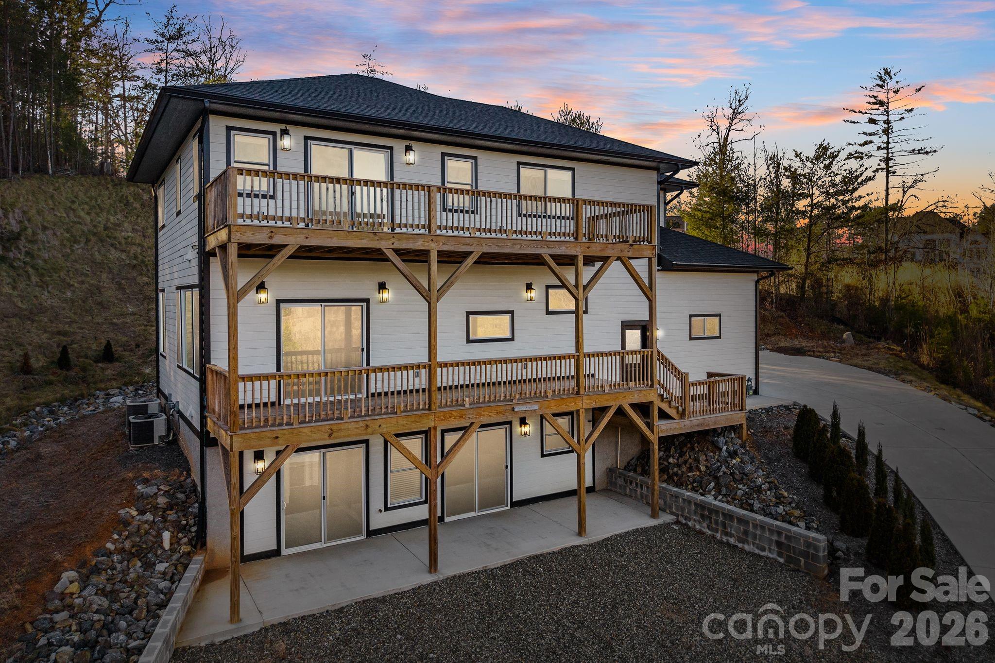 115 Nader Avenue Property Photo 1