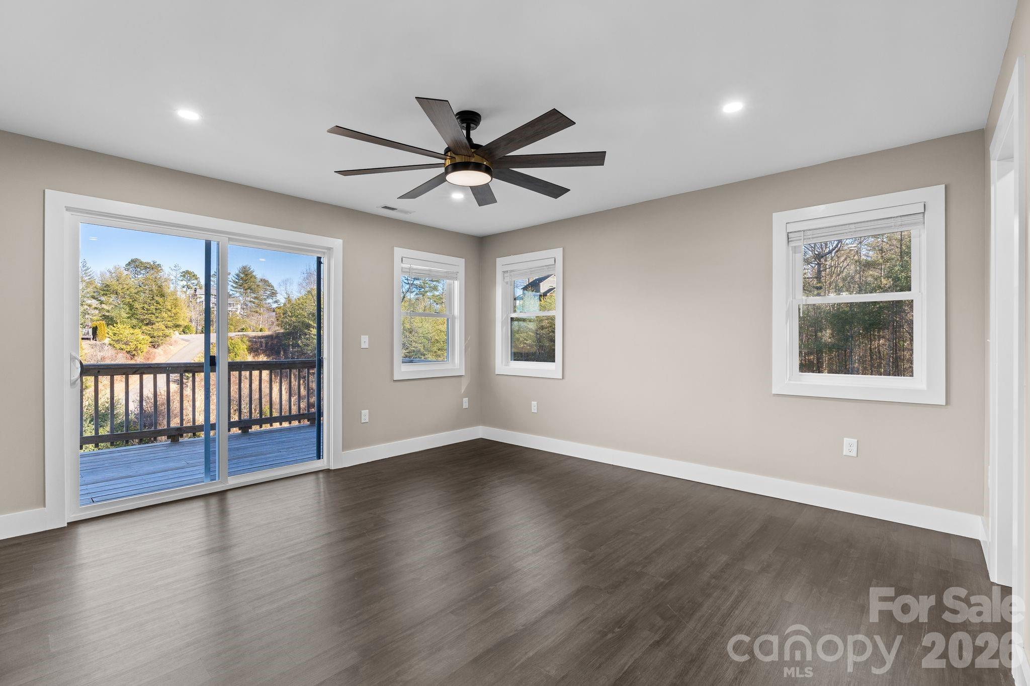 115 Nader Avenue Property Photo 24