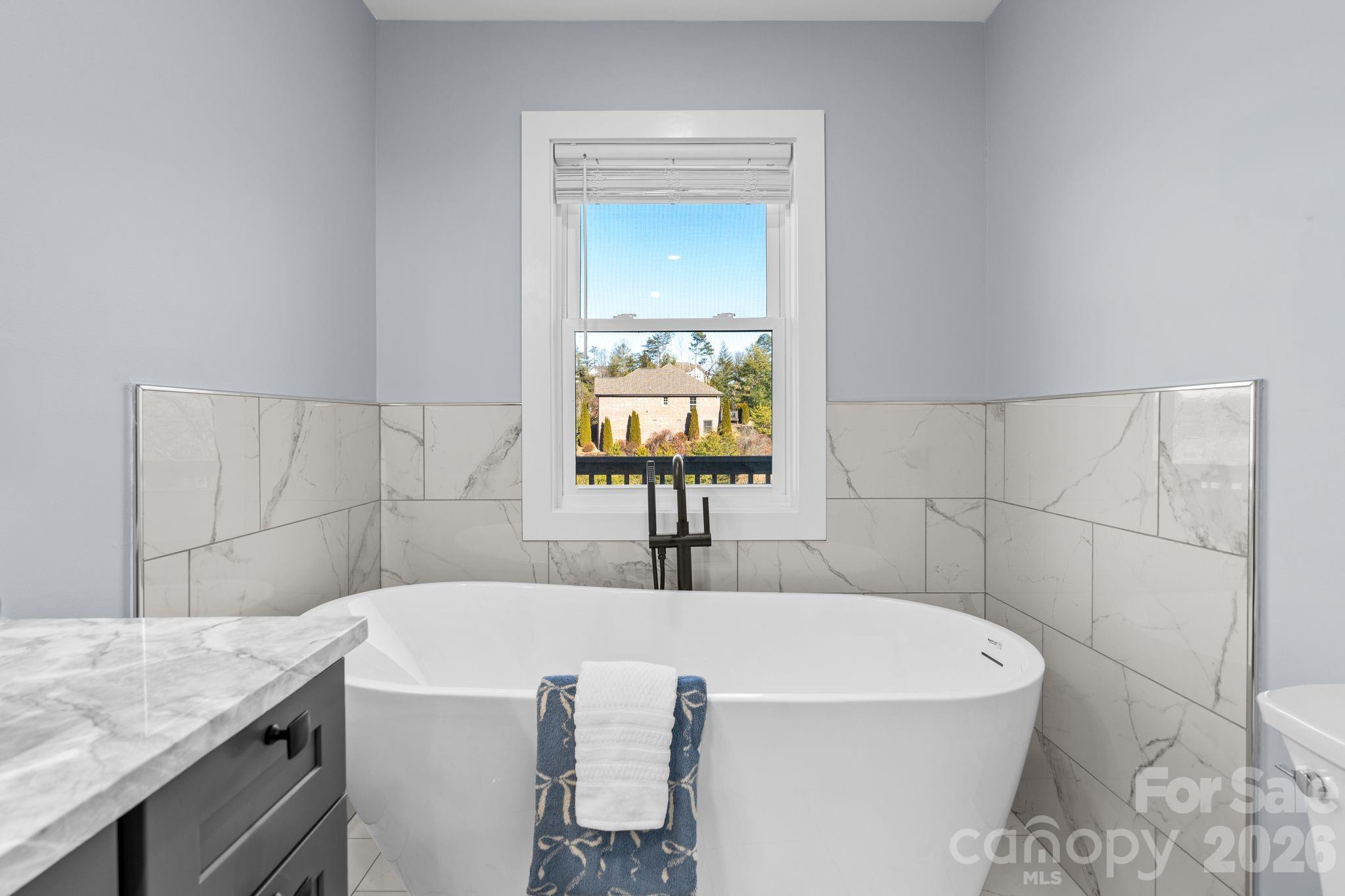 115 Nader Avenue Property Photo 29