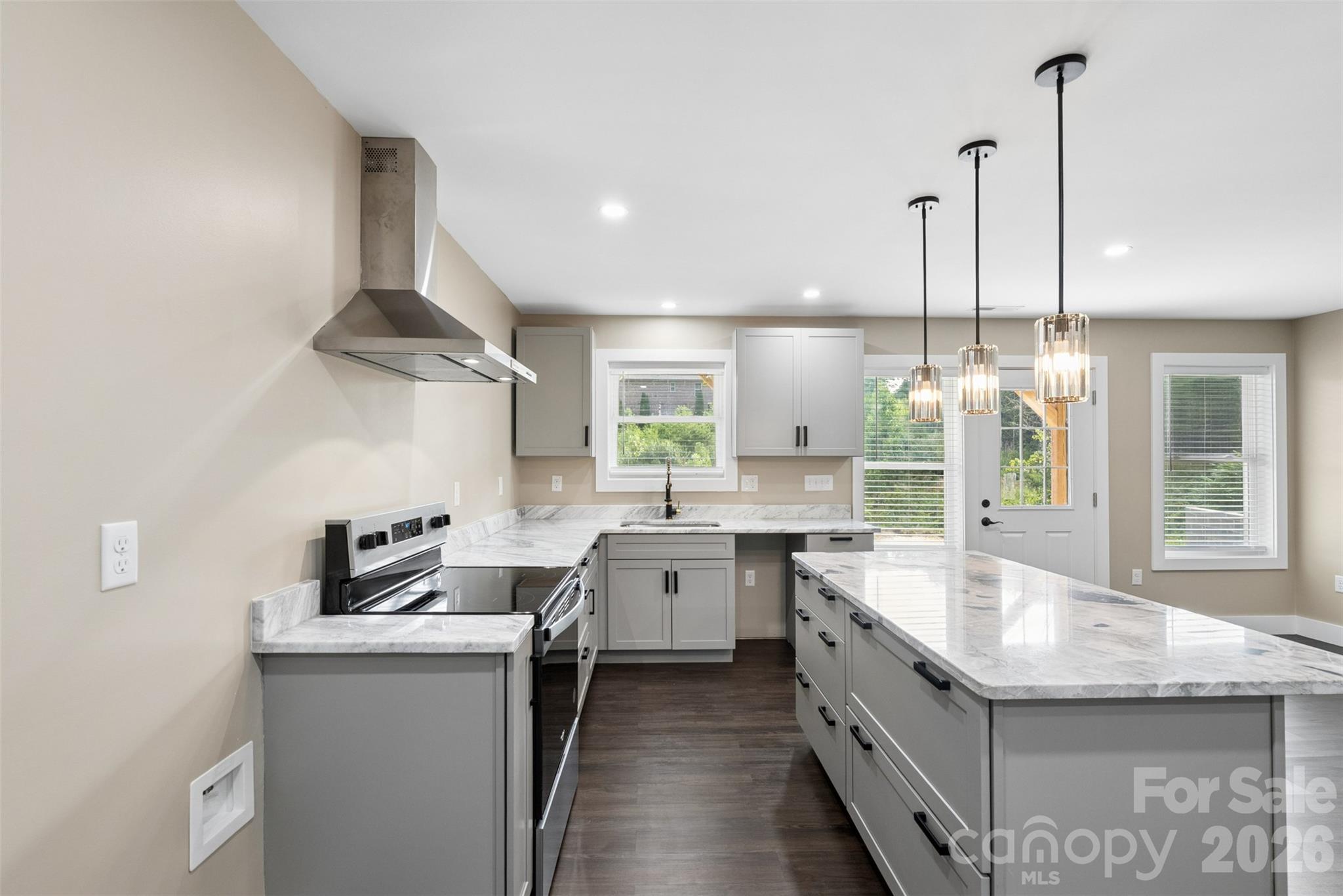 115 Nader Avenue Property Photo 37