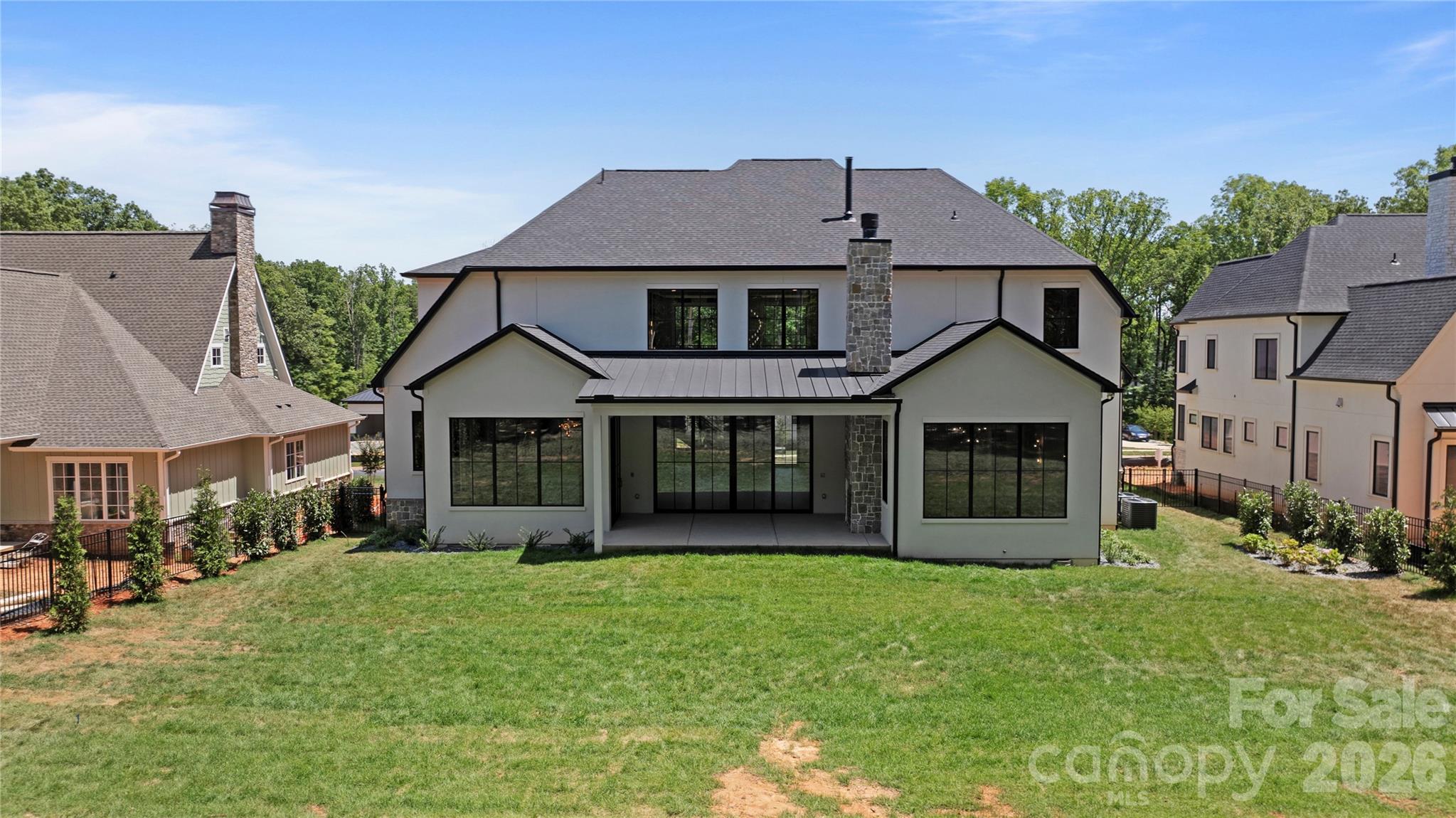 509 Sugar Maple Lane Property Photo 3