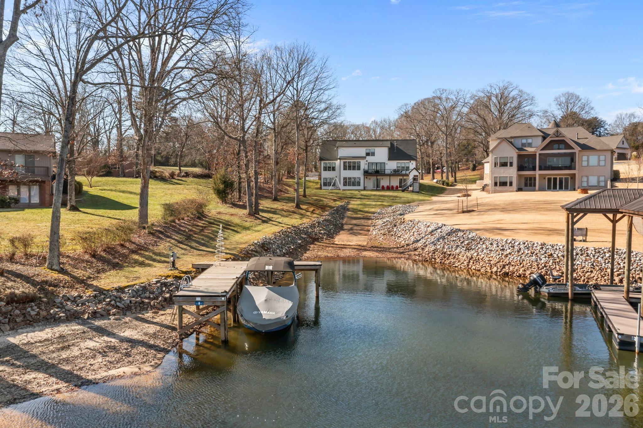 5020 Slanting Bridge Road Property Photo 6