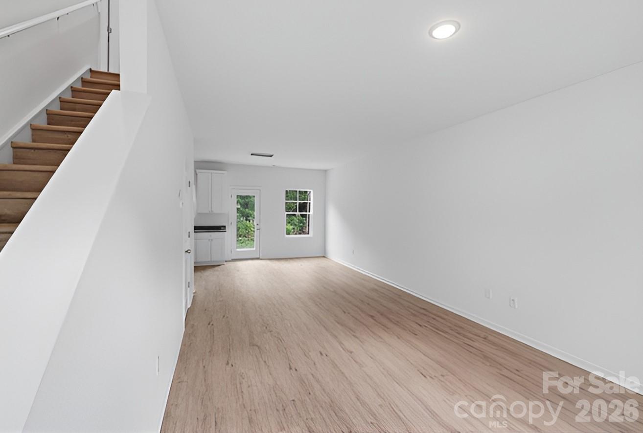 1120 7th Street Property Photo 8