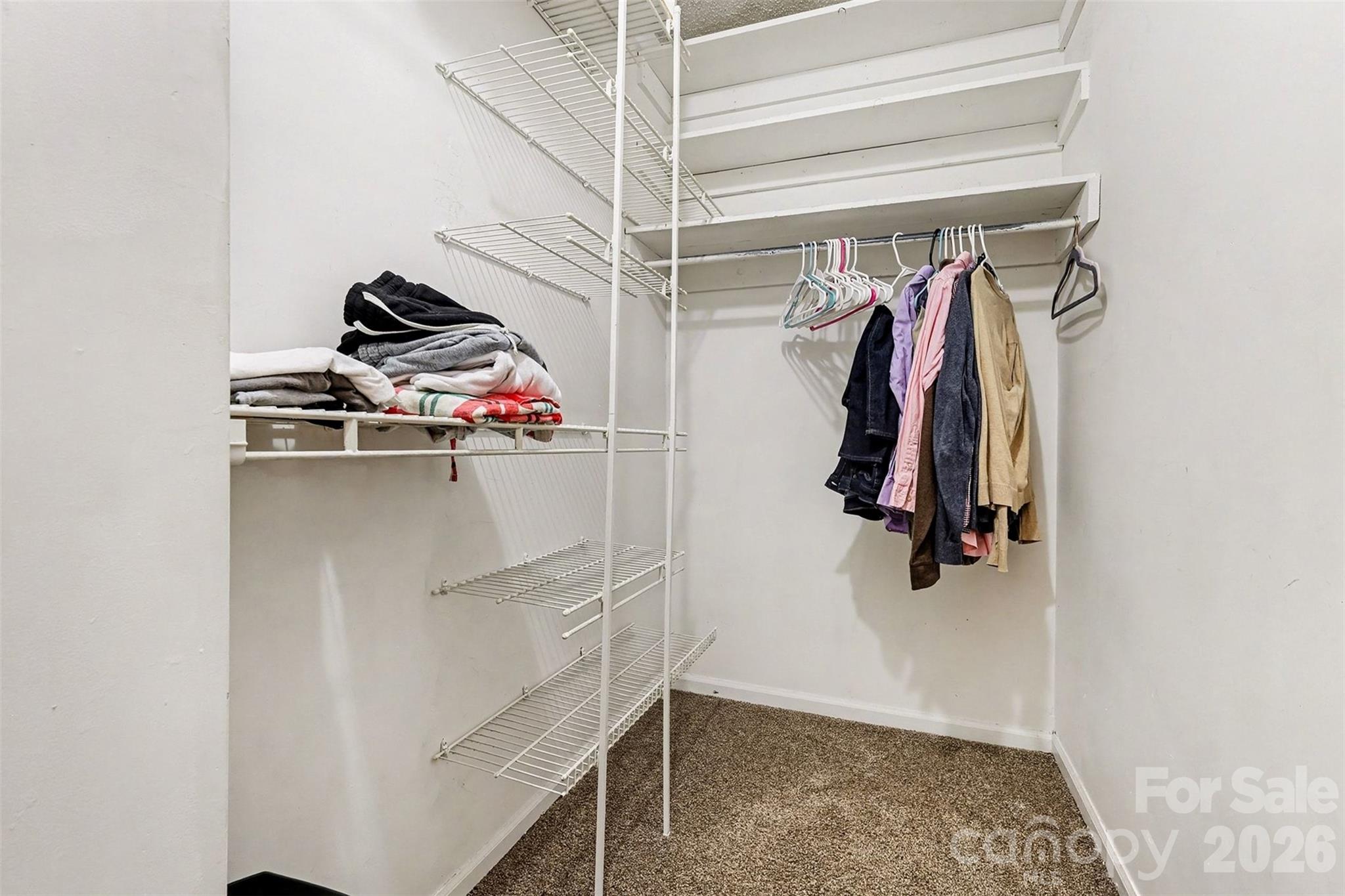 6102 Honeysuckle Lane Property Photo 12