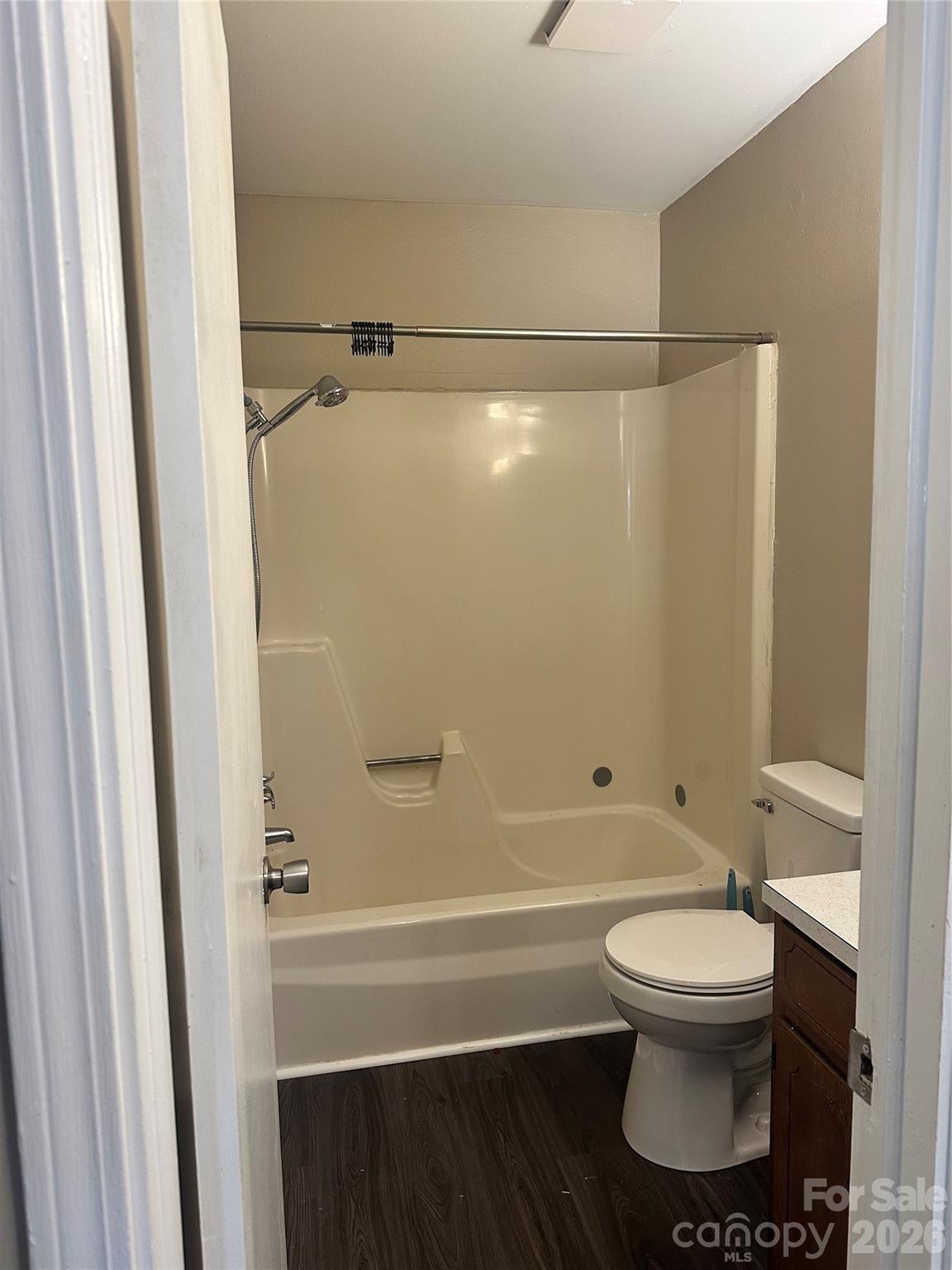 18 Berkley Avenue Property Photo 18