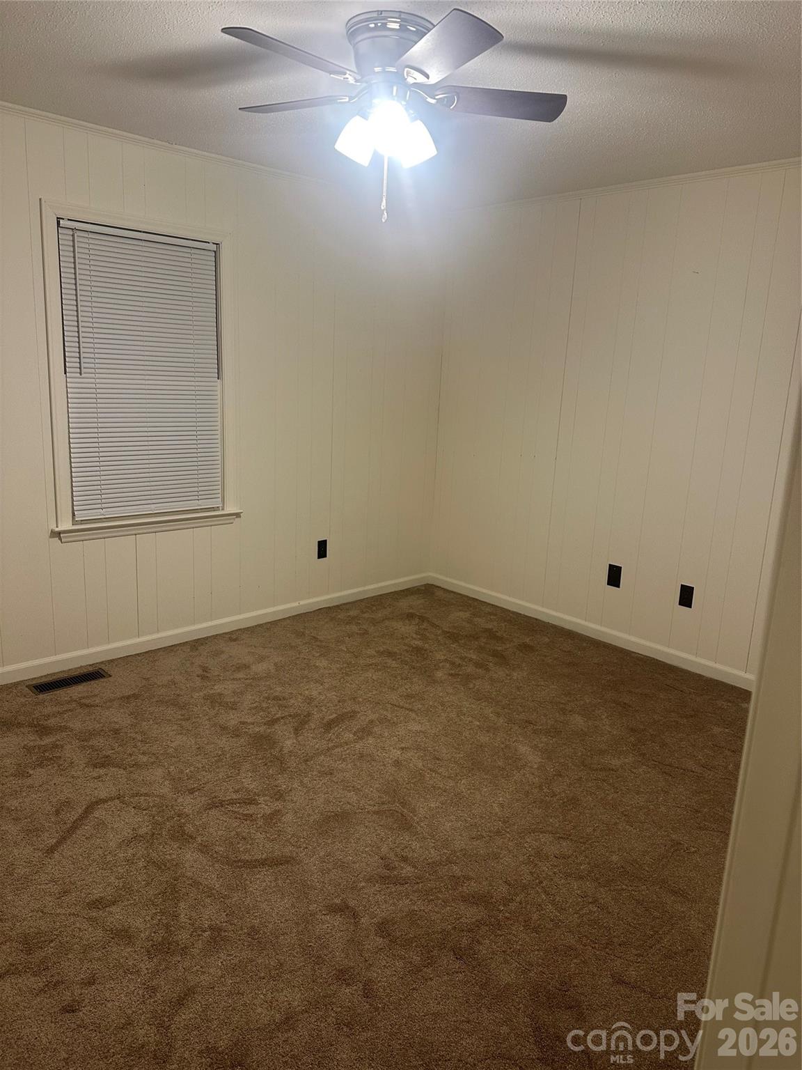 18 Berkley Avenue Property Photo 33