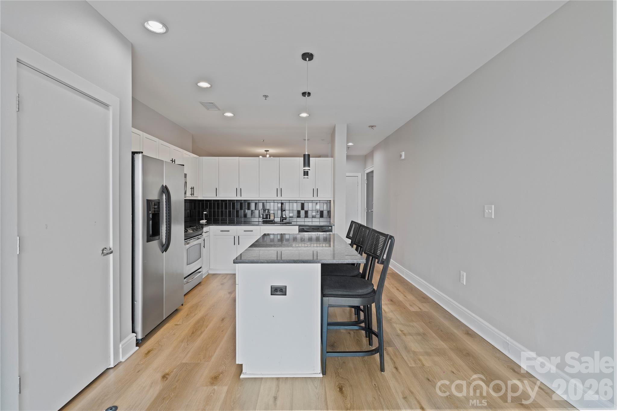 333 W Trade Street 2103 Property Photo 5