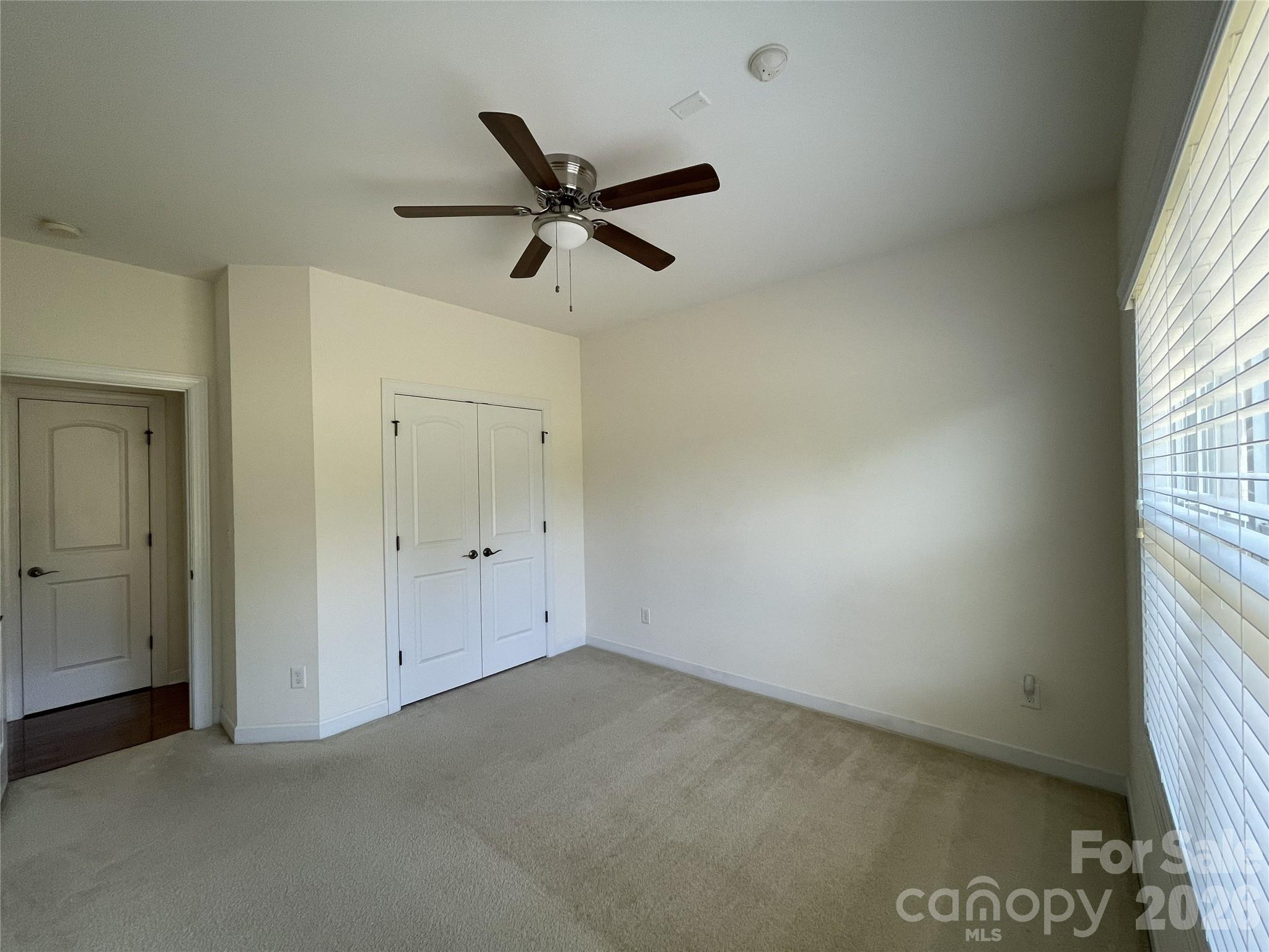 707 Five Leaf Lane Property Photo 15