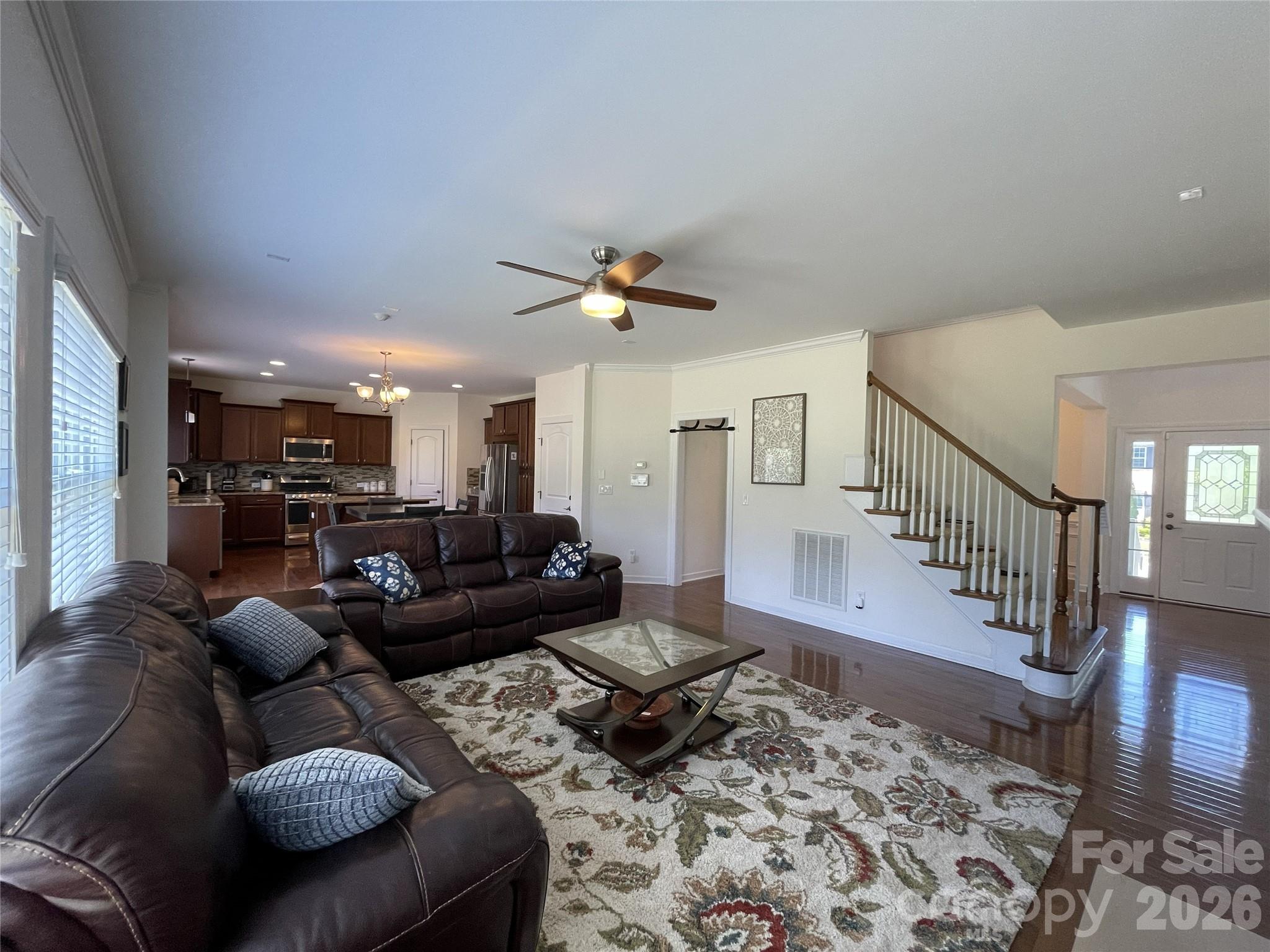 707 Five Leaf Lane Property Photo 17