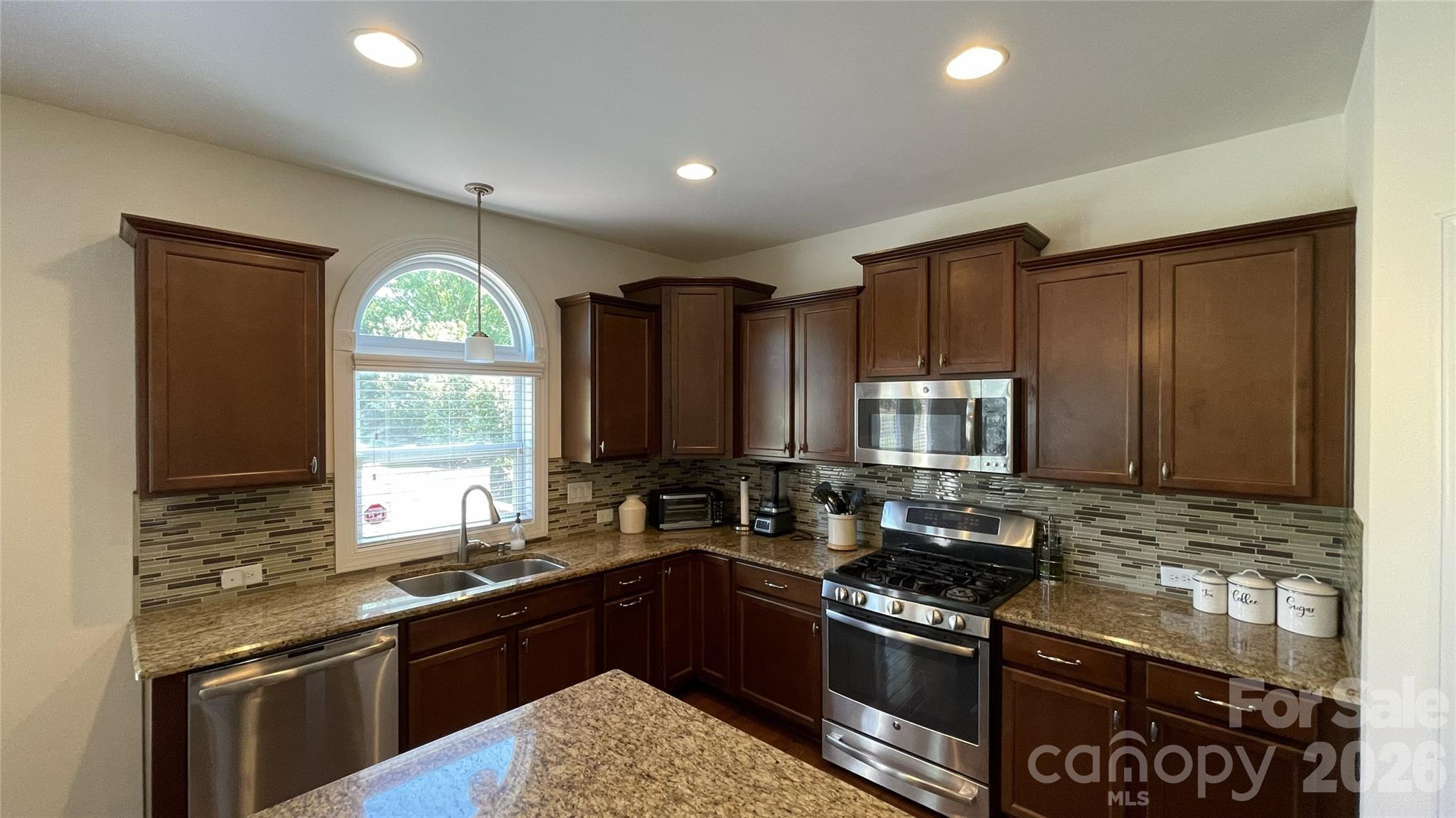 707 Five Leaf Lane Property Photo 19