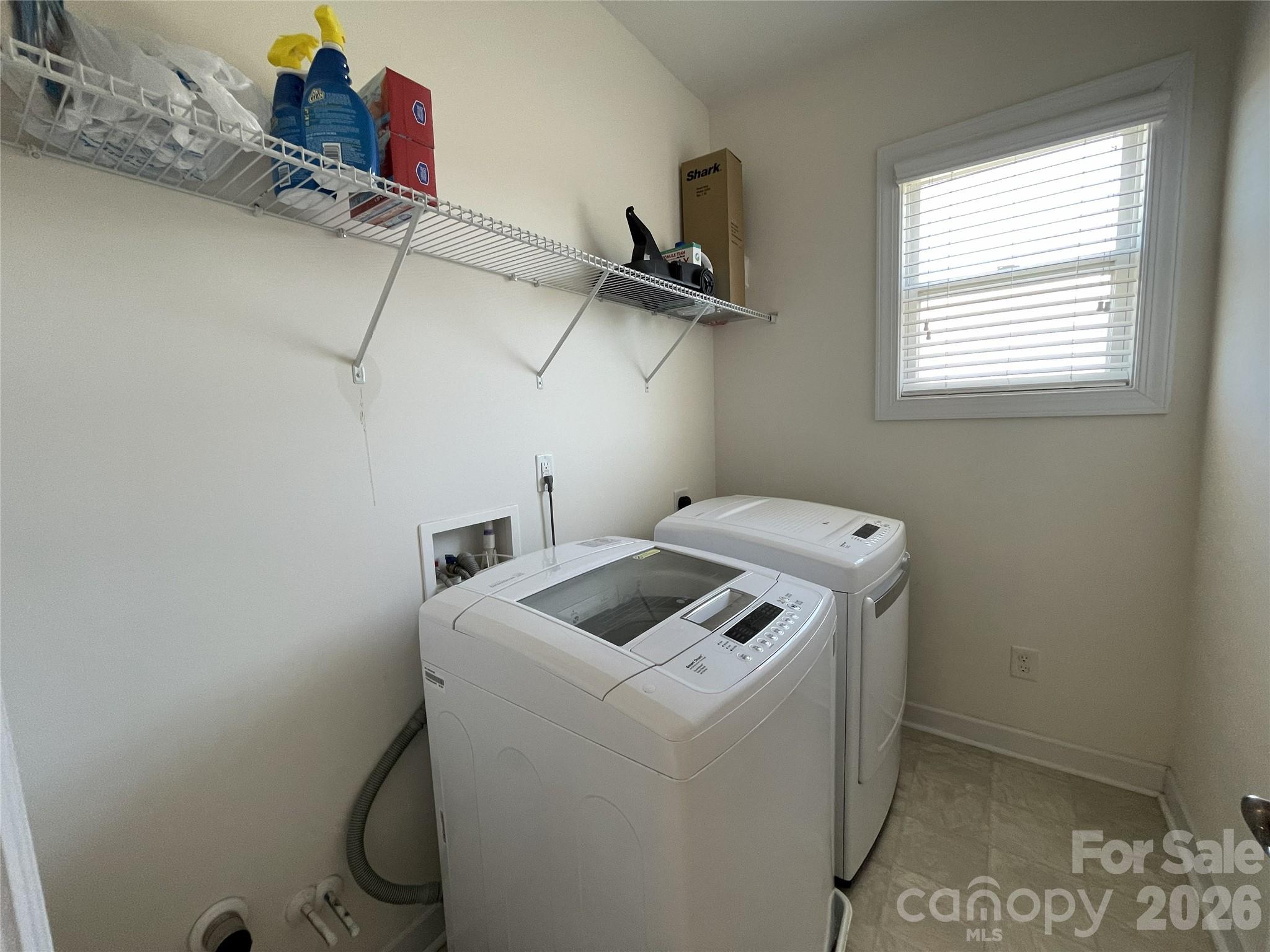 707 Five Leaf Lane Property Photo 27