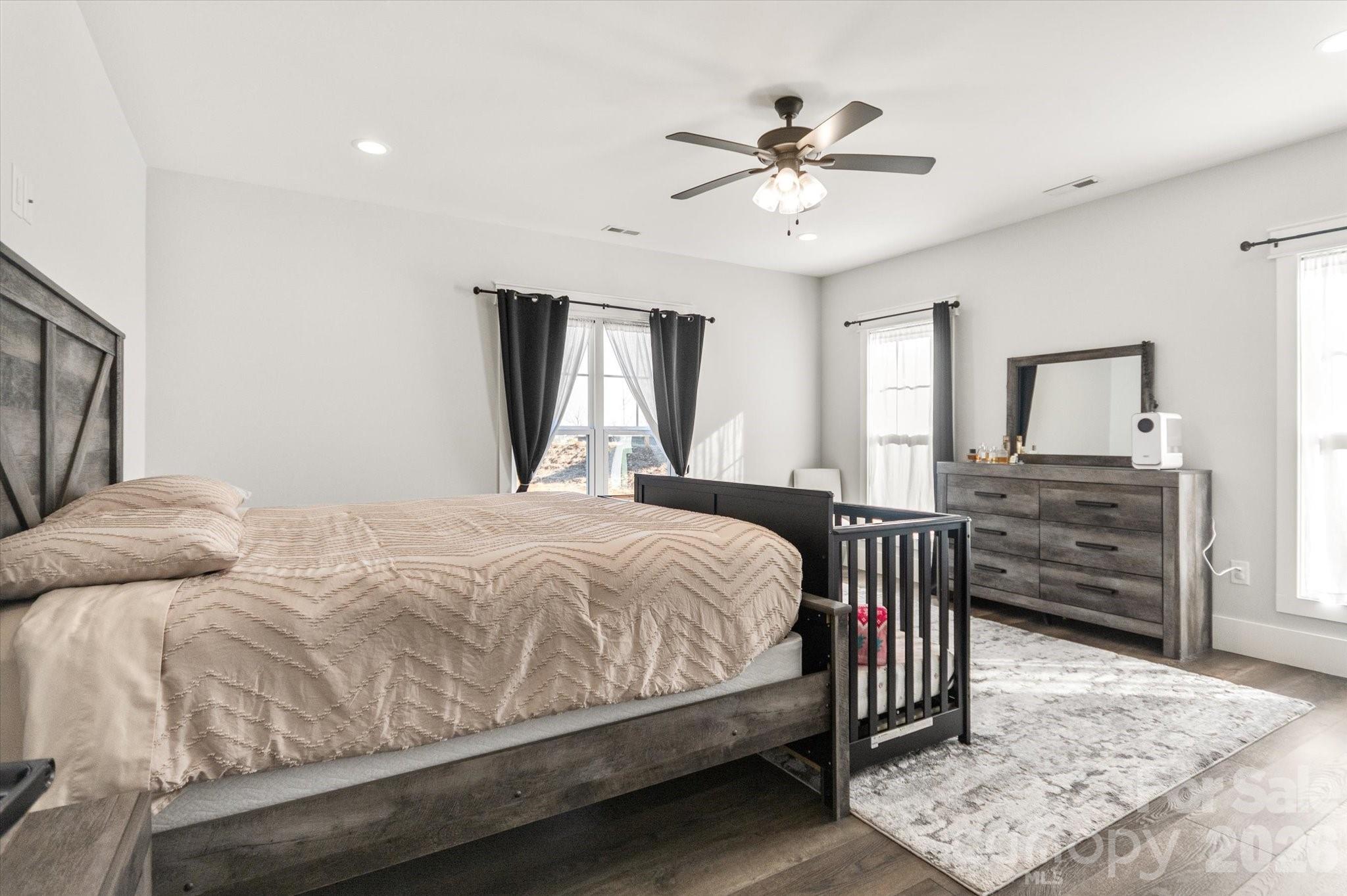 4555 Bristol Drive Property Photo 14