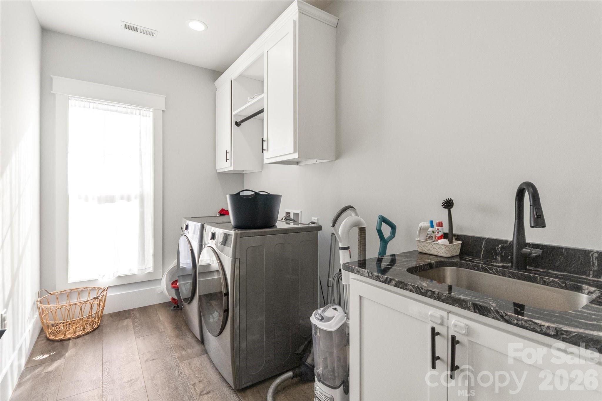 4555 Bristol Drive Property Photo 30
