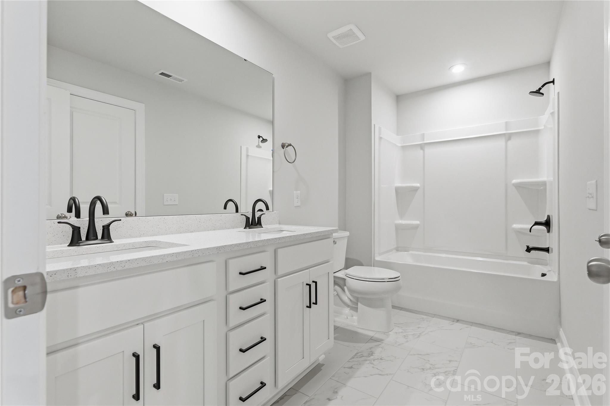 415 Alameda Way Property Photo 25