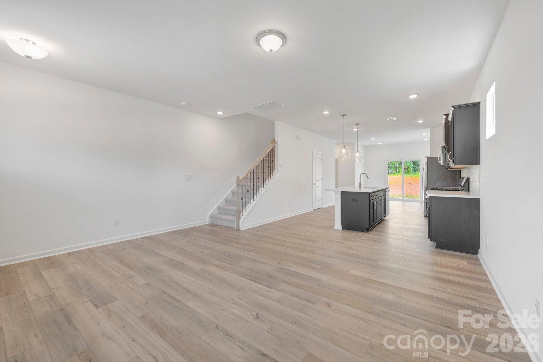 1485 Kate Cecil Way Property Photo 3