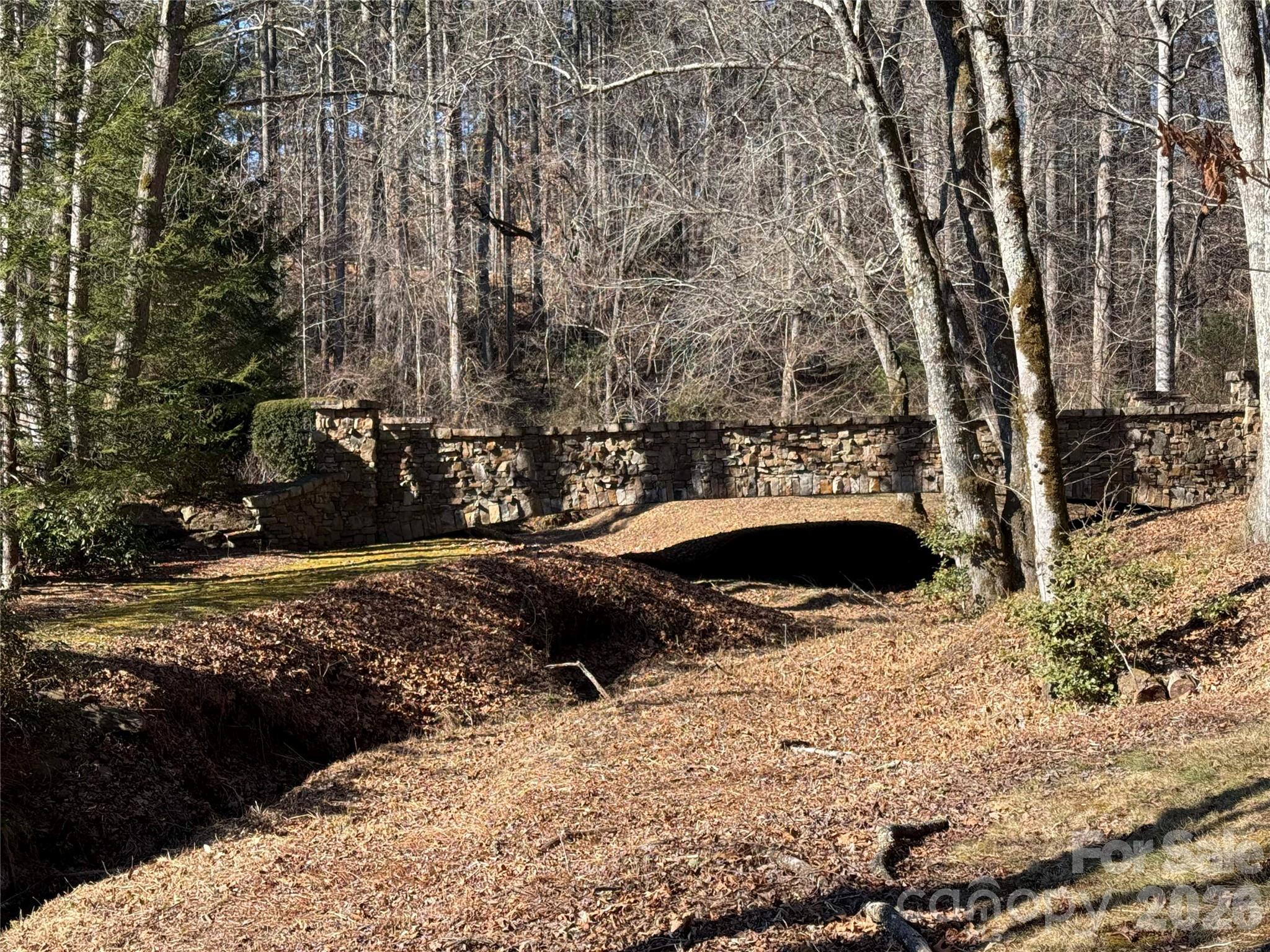 33 High Point Trail Property Photo 9