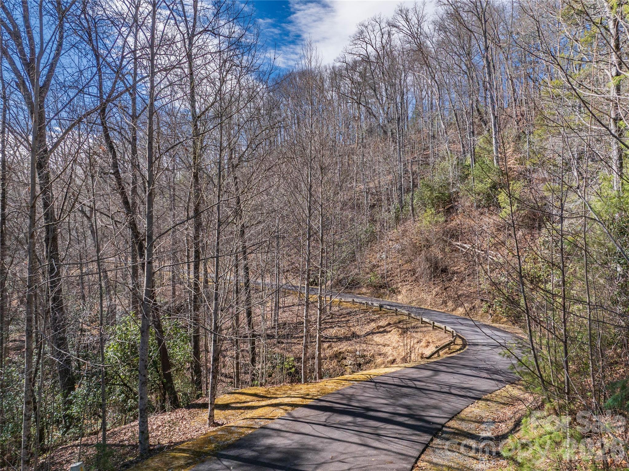 33 High Point Trail Property Photo 13