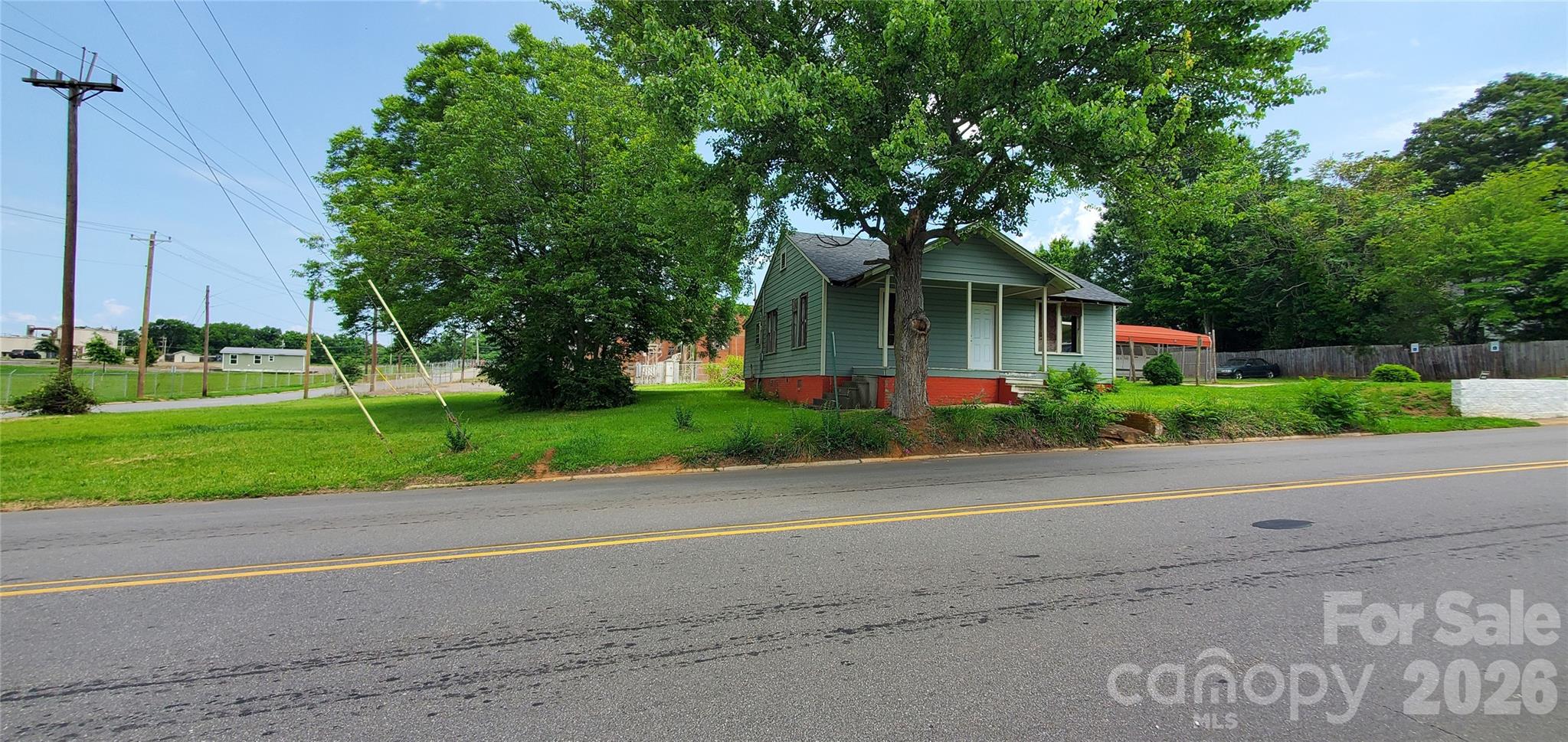 309 Monroe Street Property Photo 5