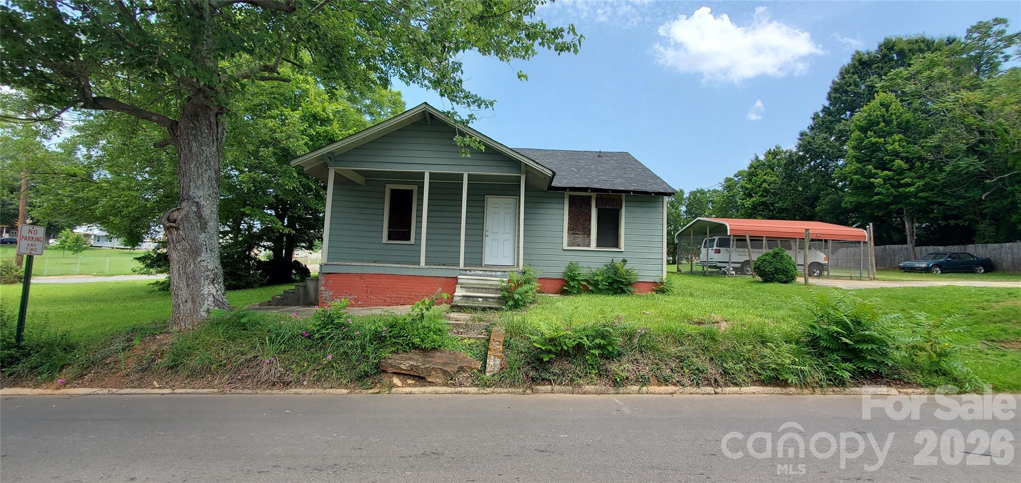 309 Monroe Street Property Photo 6