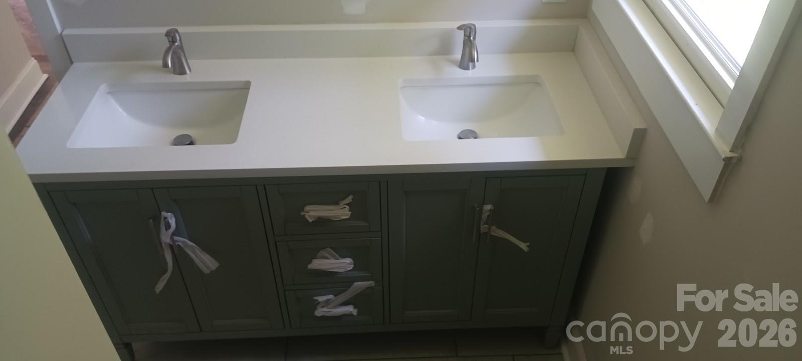105 N Inman Avenue Property Photo 27