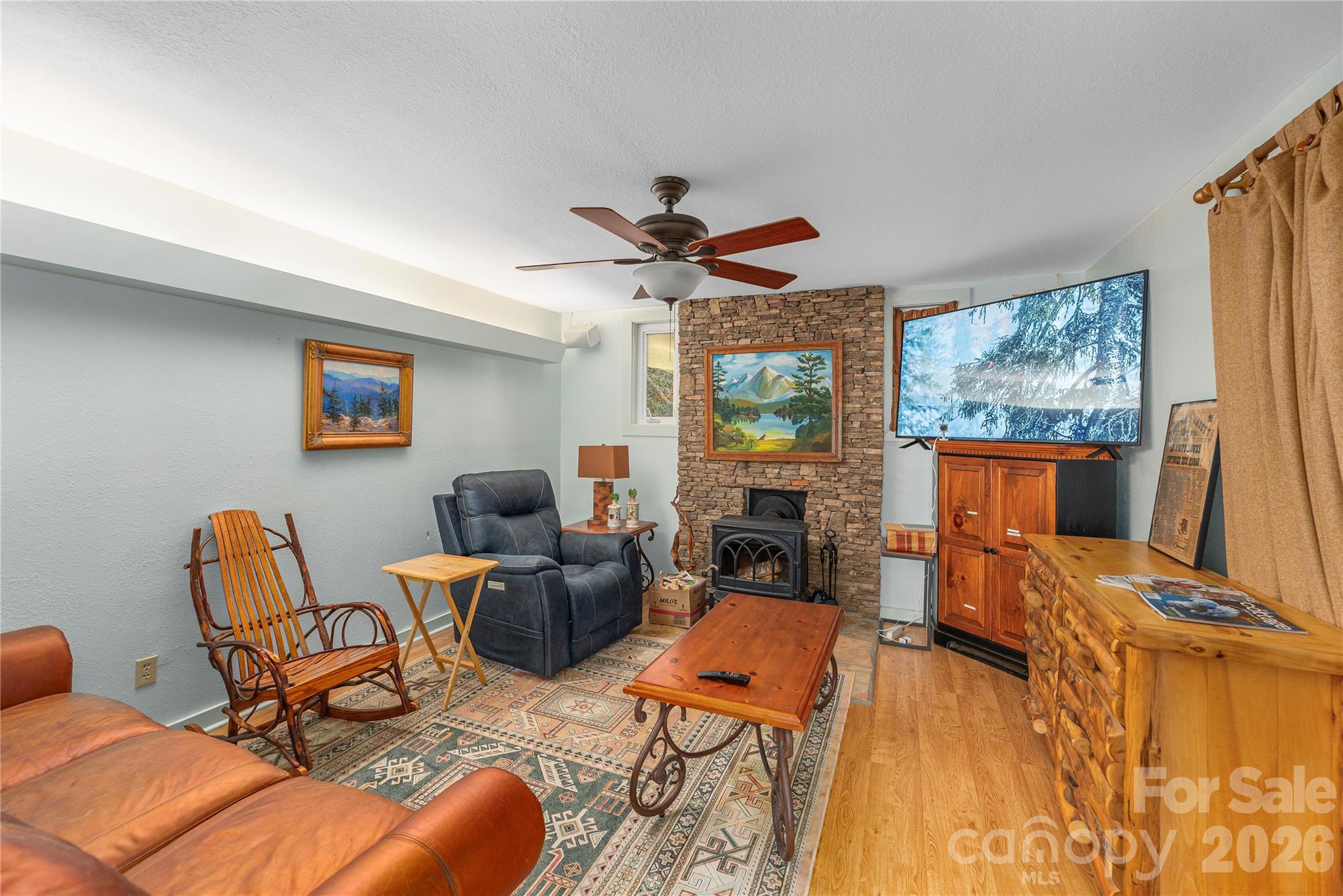 12 Bear Cove Lane Property Photo 3