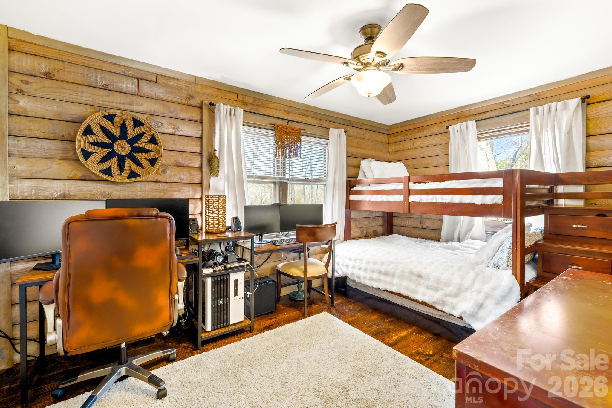 294 Carroll Cove Property Photo 11