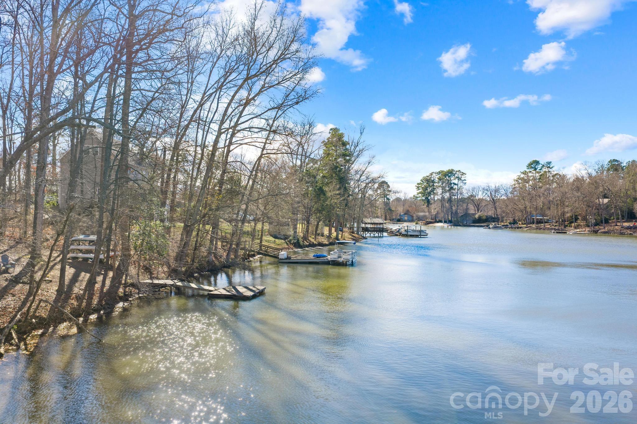 294 Carroll Cove Property Photo 18