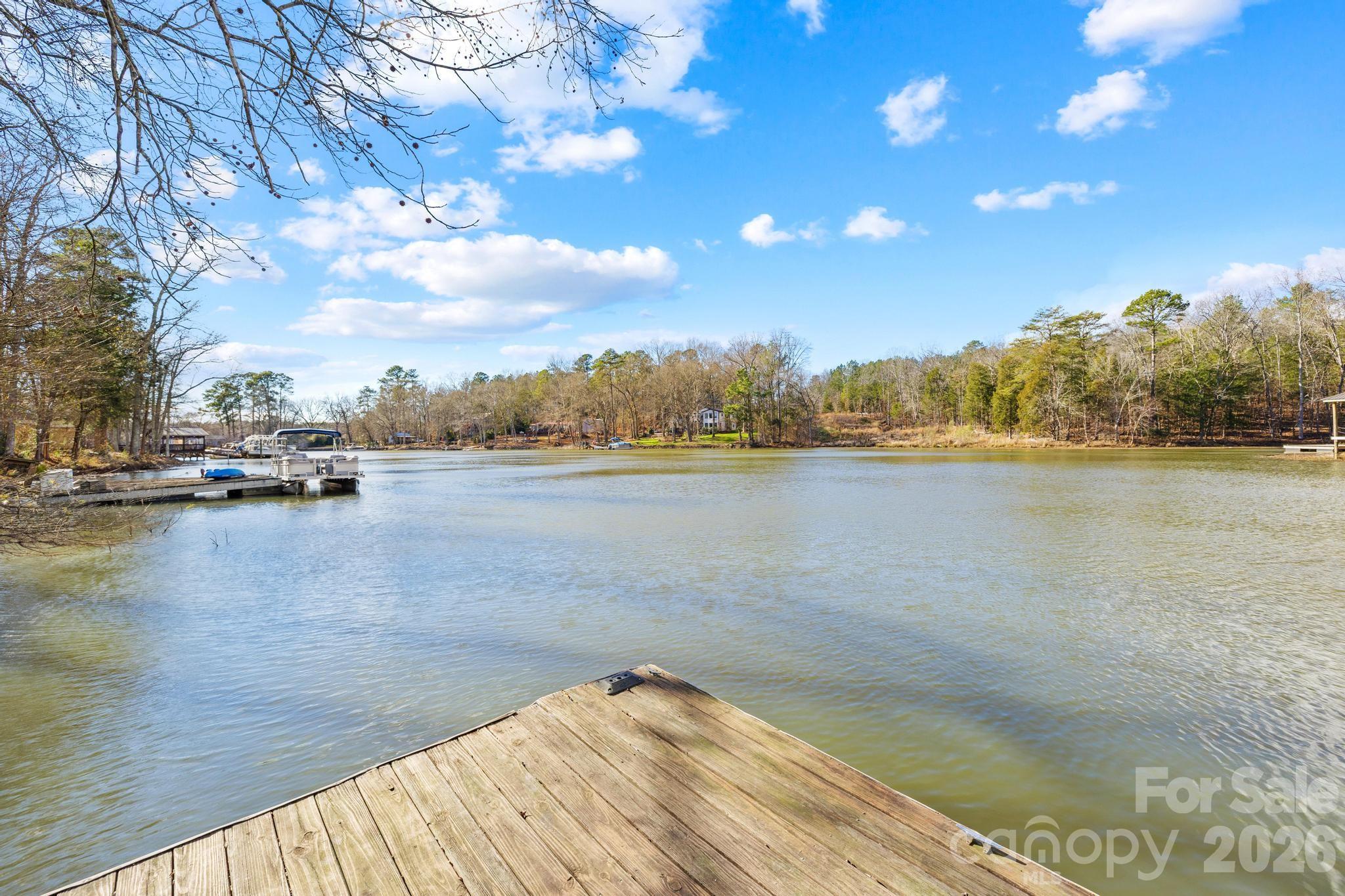 294 Carroll Cove Property Photo 19