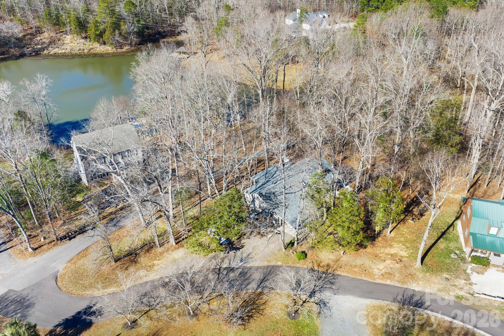 294 Carroll Cove Property Photo 25