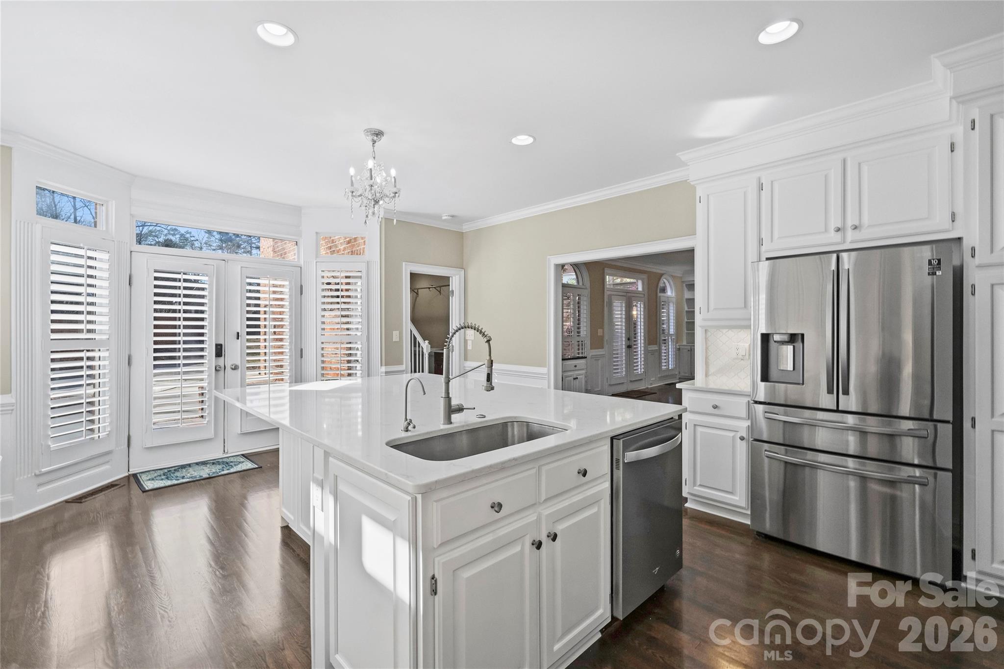 5242 Colony Road Property Photo 3