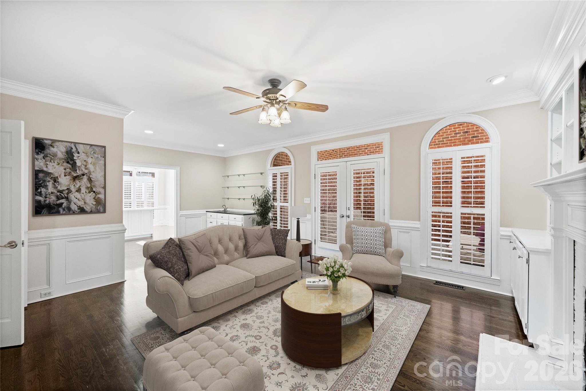 5242 Colony Road Property Photo 6