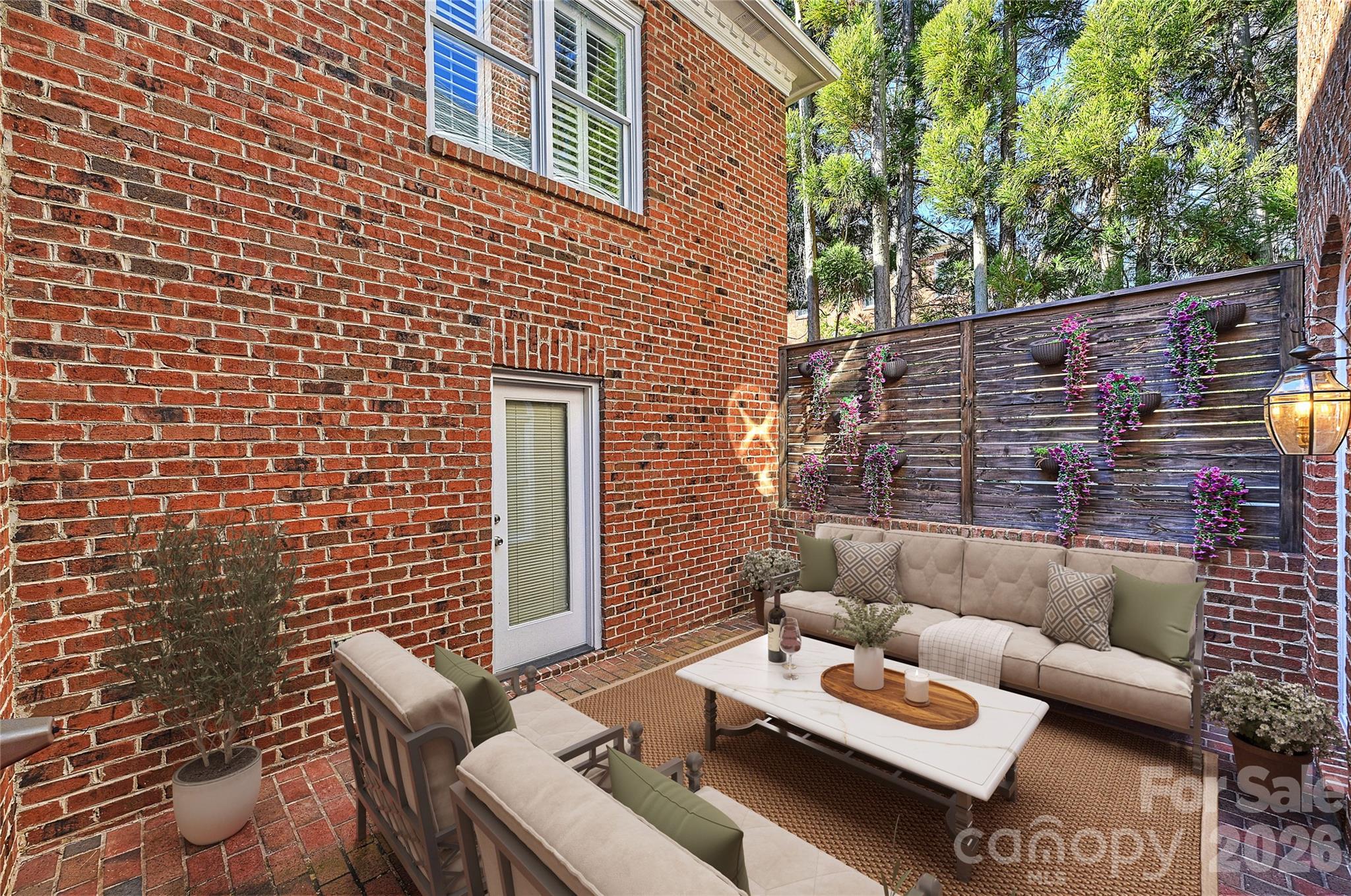 5242 Colony Road Property Photo 7