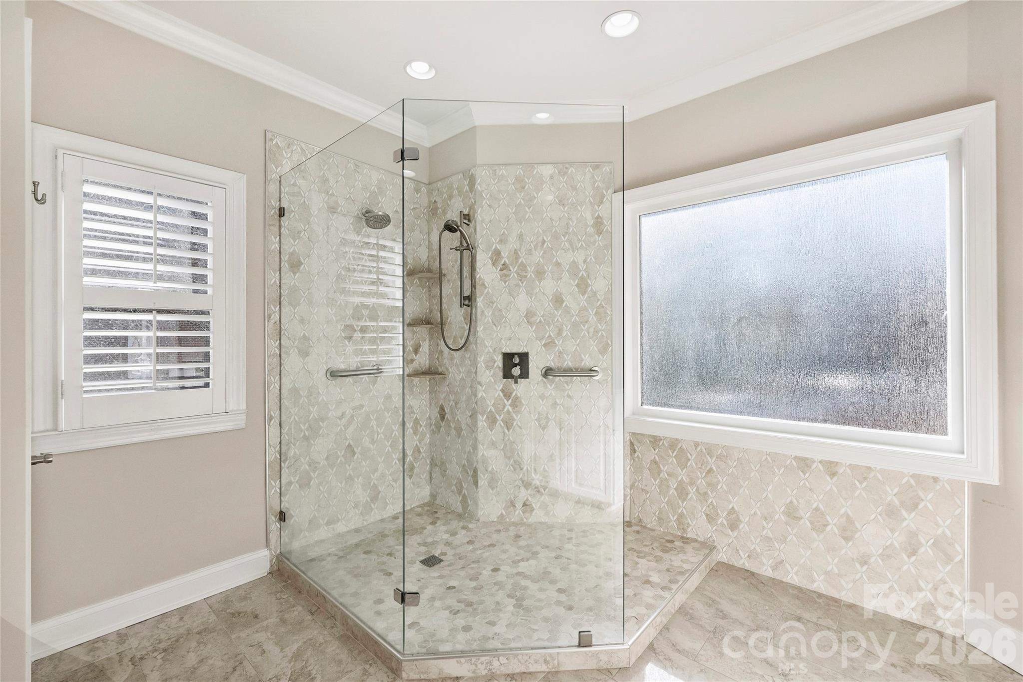 5242 Colony Road Property Photo 13