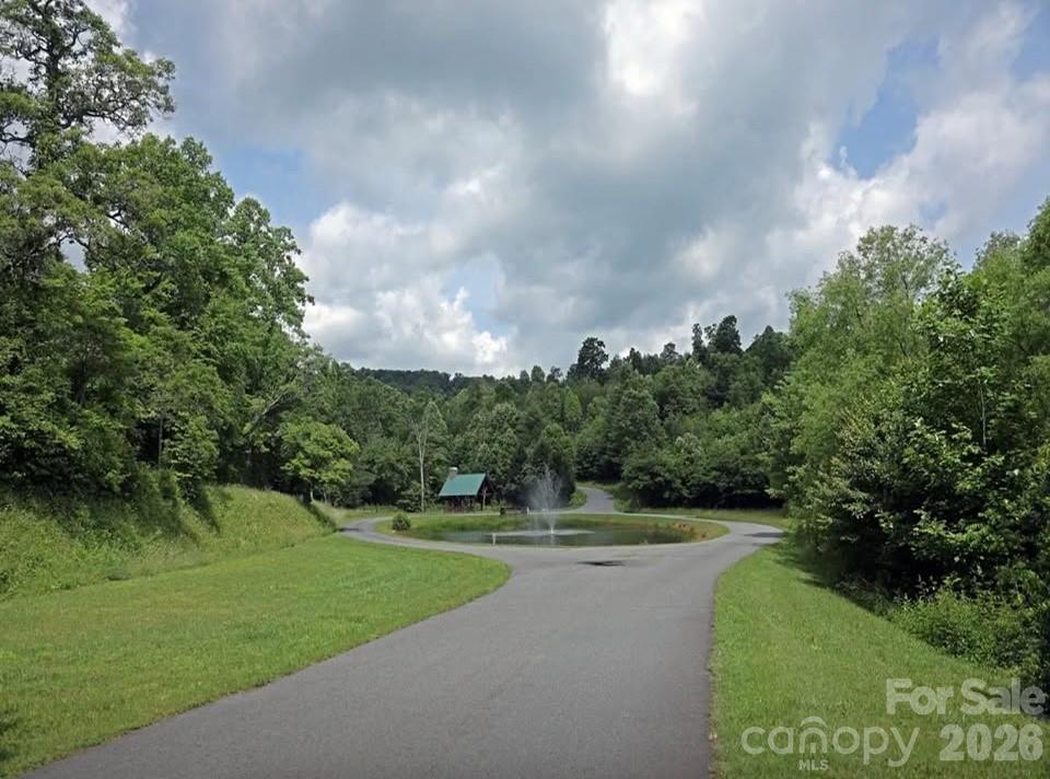 14 Creekside Way Property Photo 3