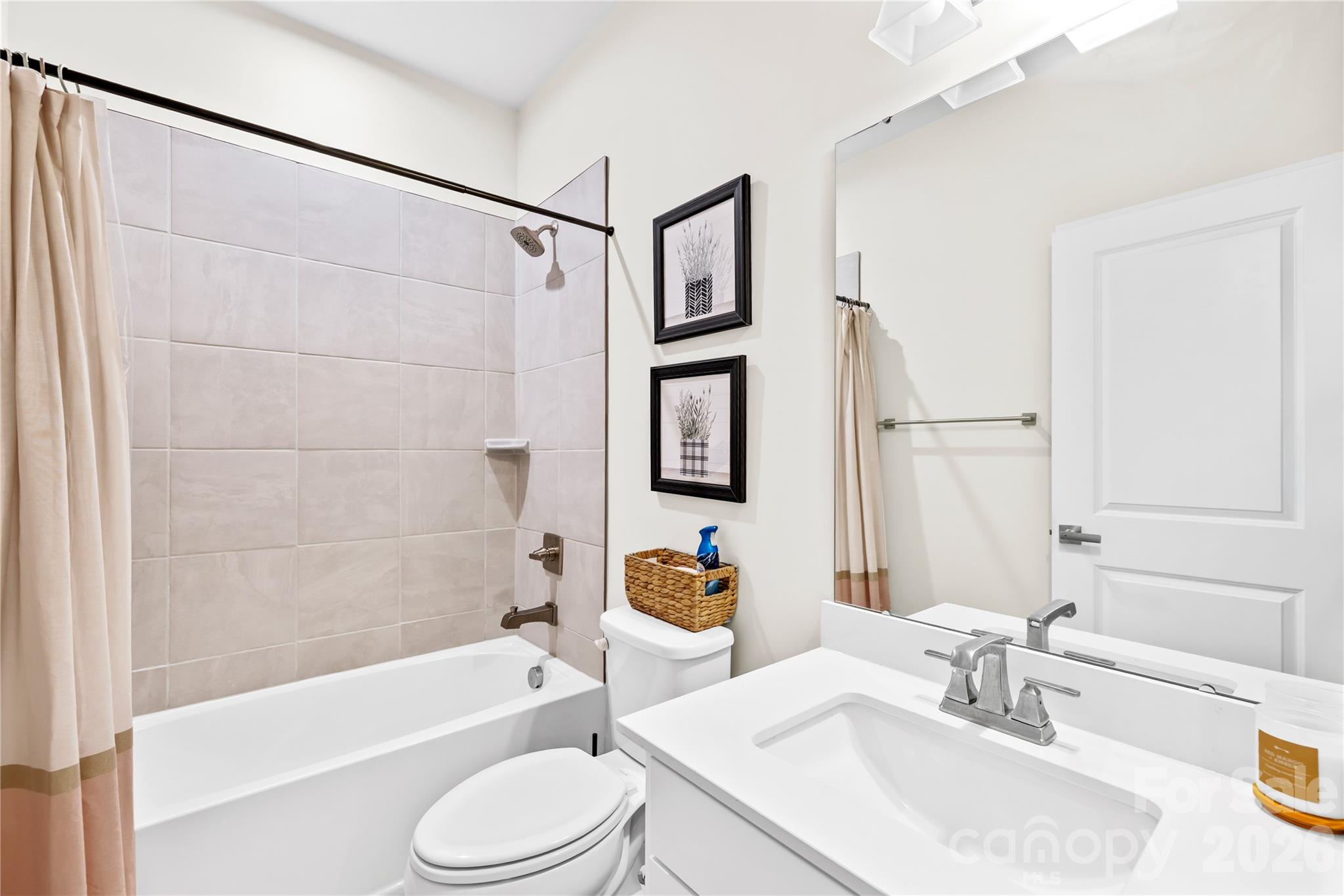563 Nantahala Drive Property Photo 14