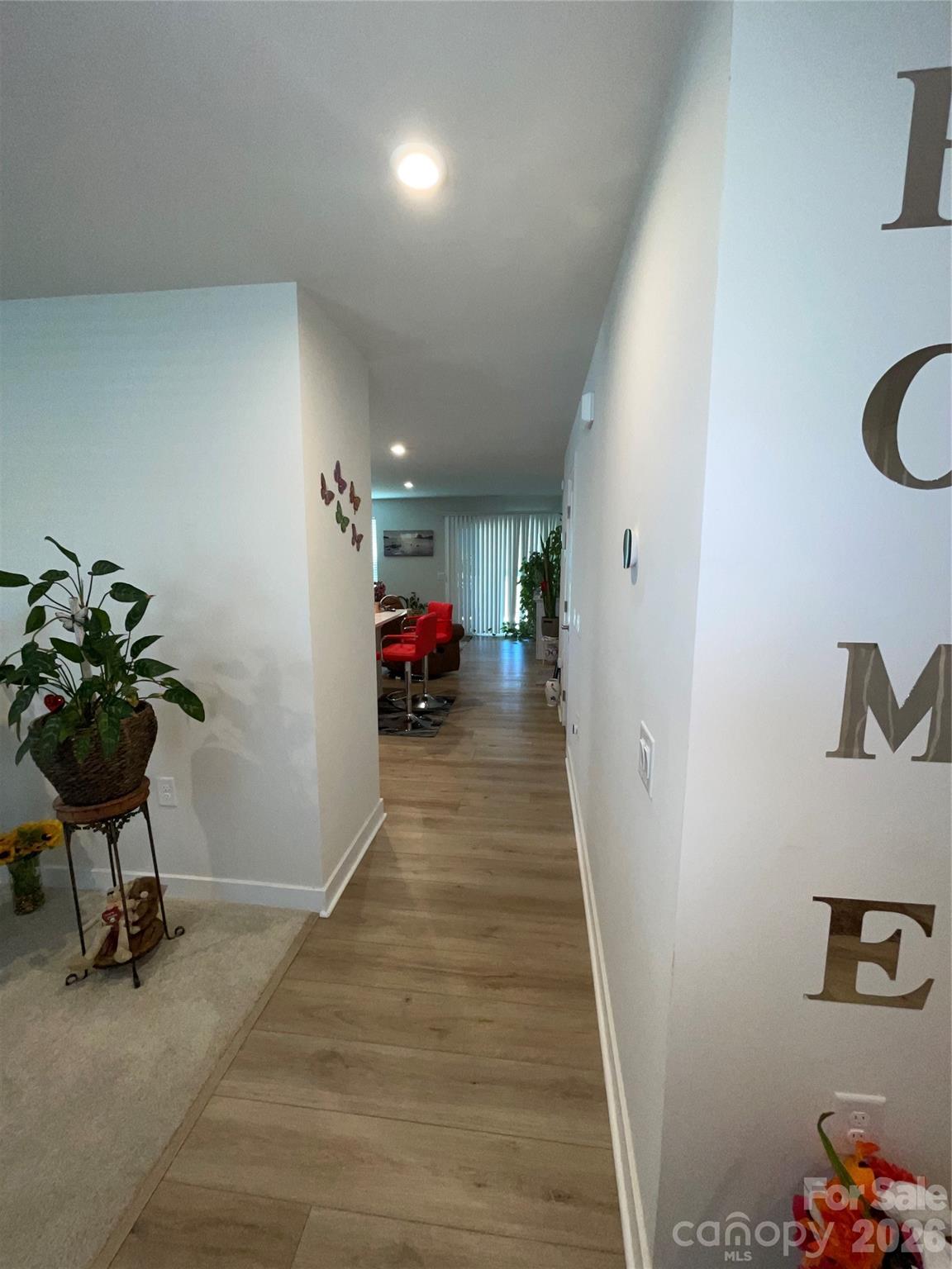 330 Damask Drive Property Photo 3