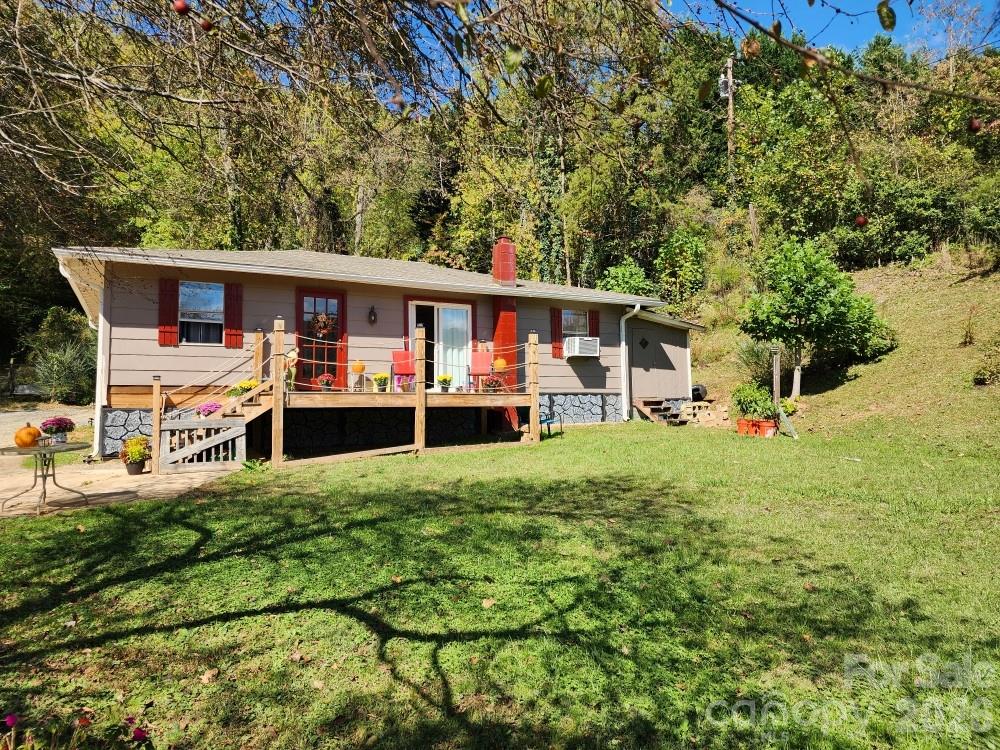 41 Gunches Dirt Road Property Photo 5