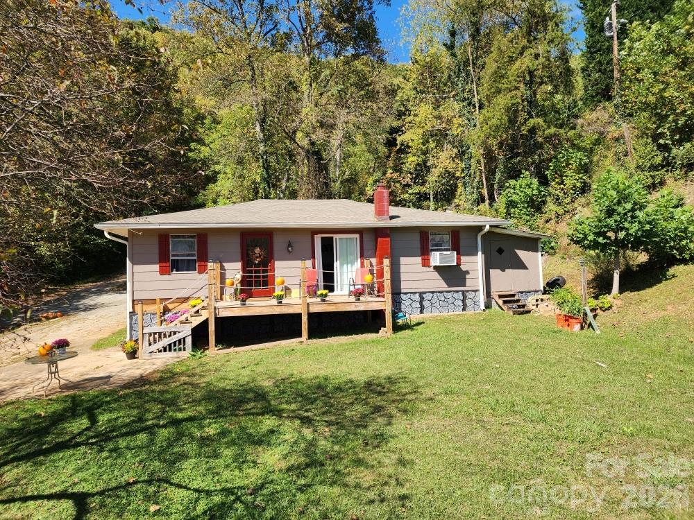 41 Gunches Dirt Road Property Photo 6