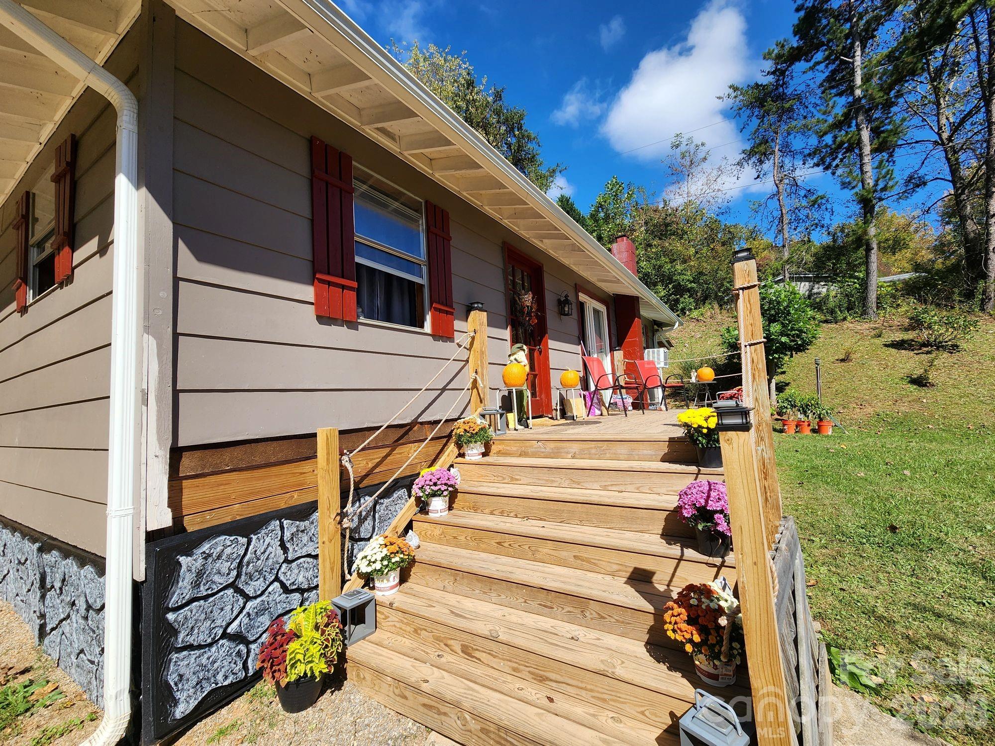 41 Gunches Dirt Road Property Photo 12