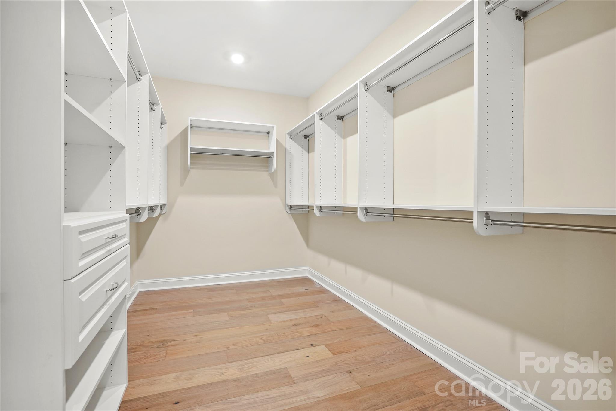 2735 Peak Court 211 Property Photo 28