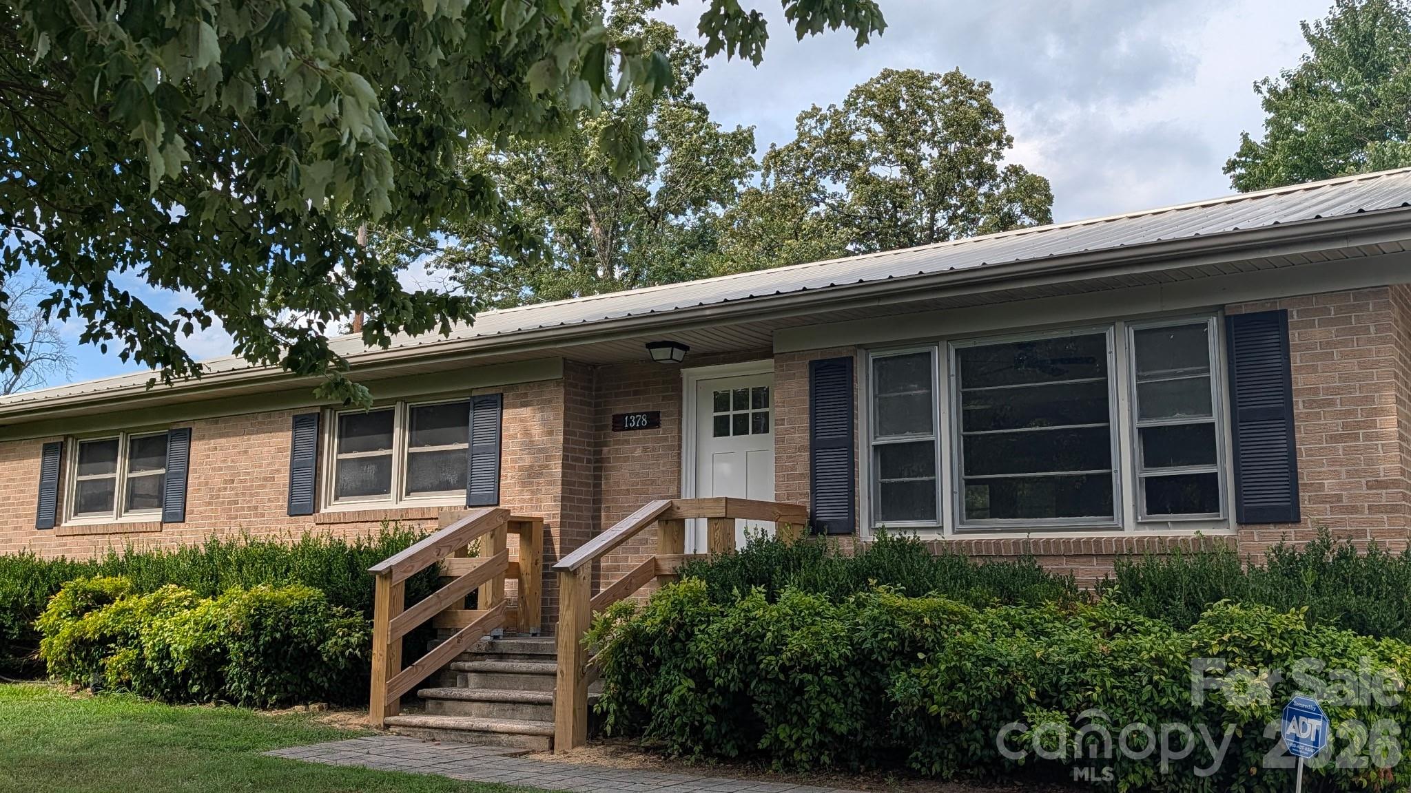 1378 Blacksburg Highway Property Photo 1